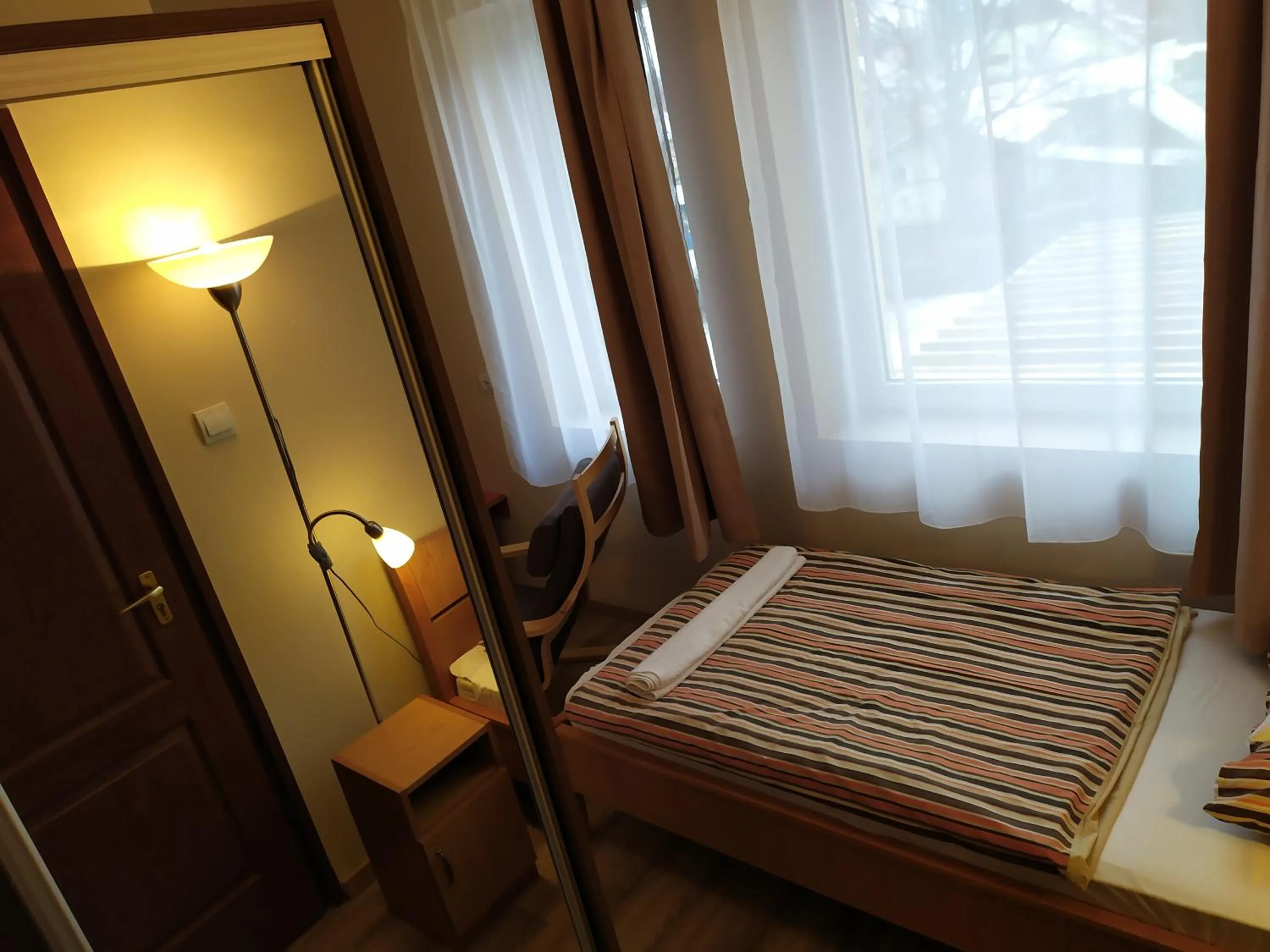 Standard Single Room - single occupancy in Szilvia Panzió Gyomaendrőd