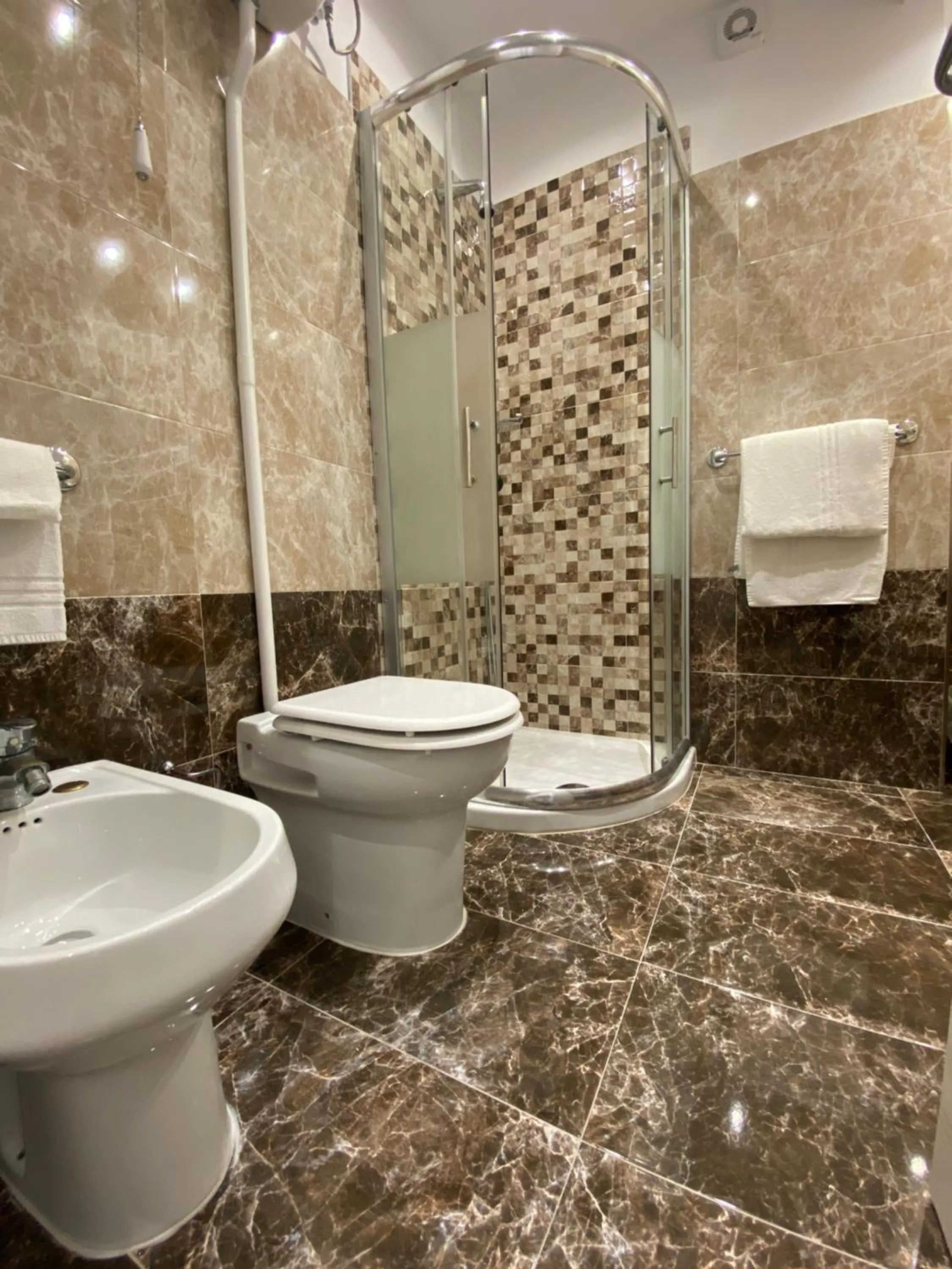 Shower in IG-Tysandros Apartments