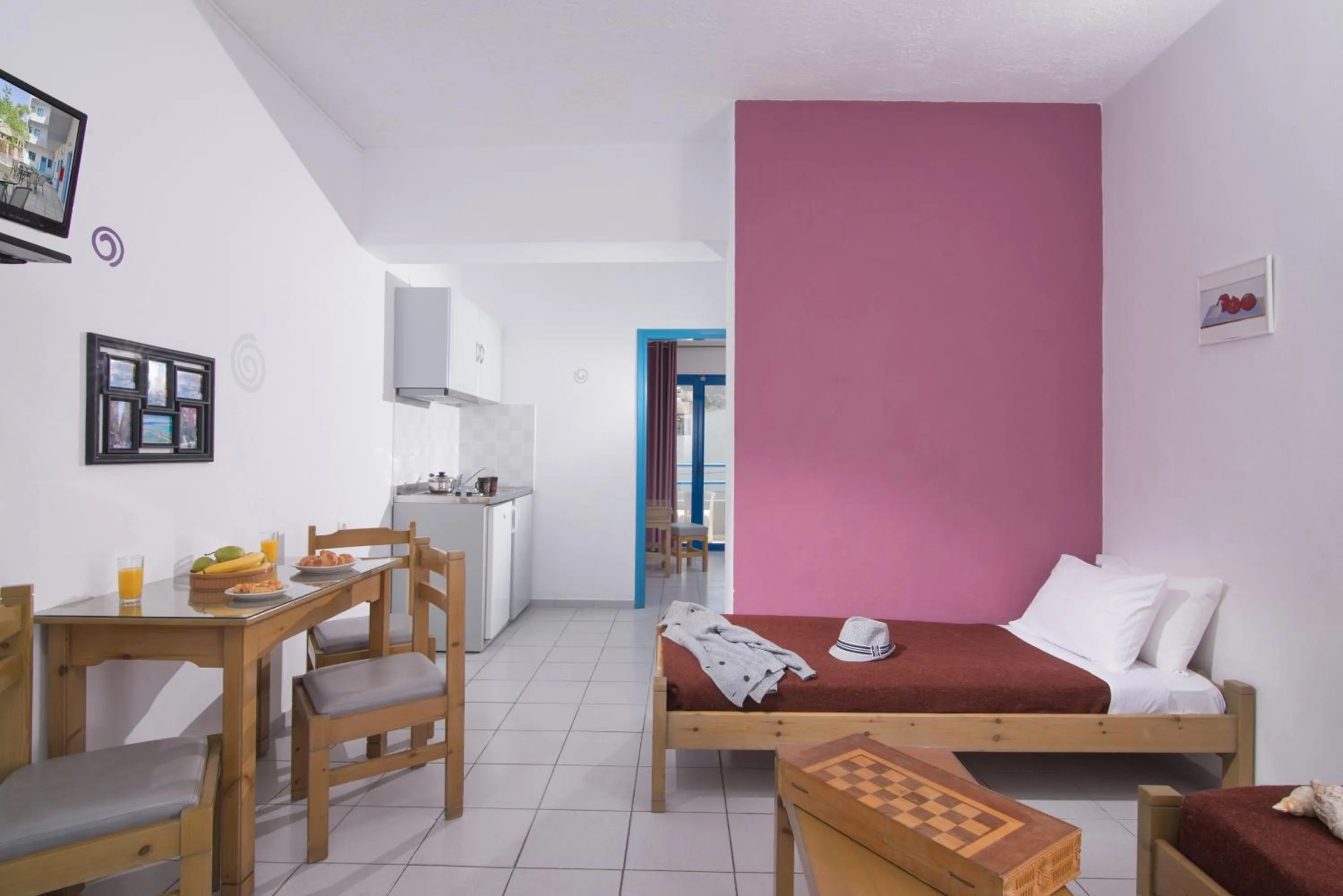 Kitchen or kitchenette in Erofili Apartments