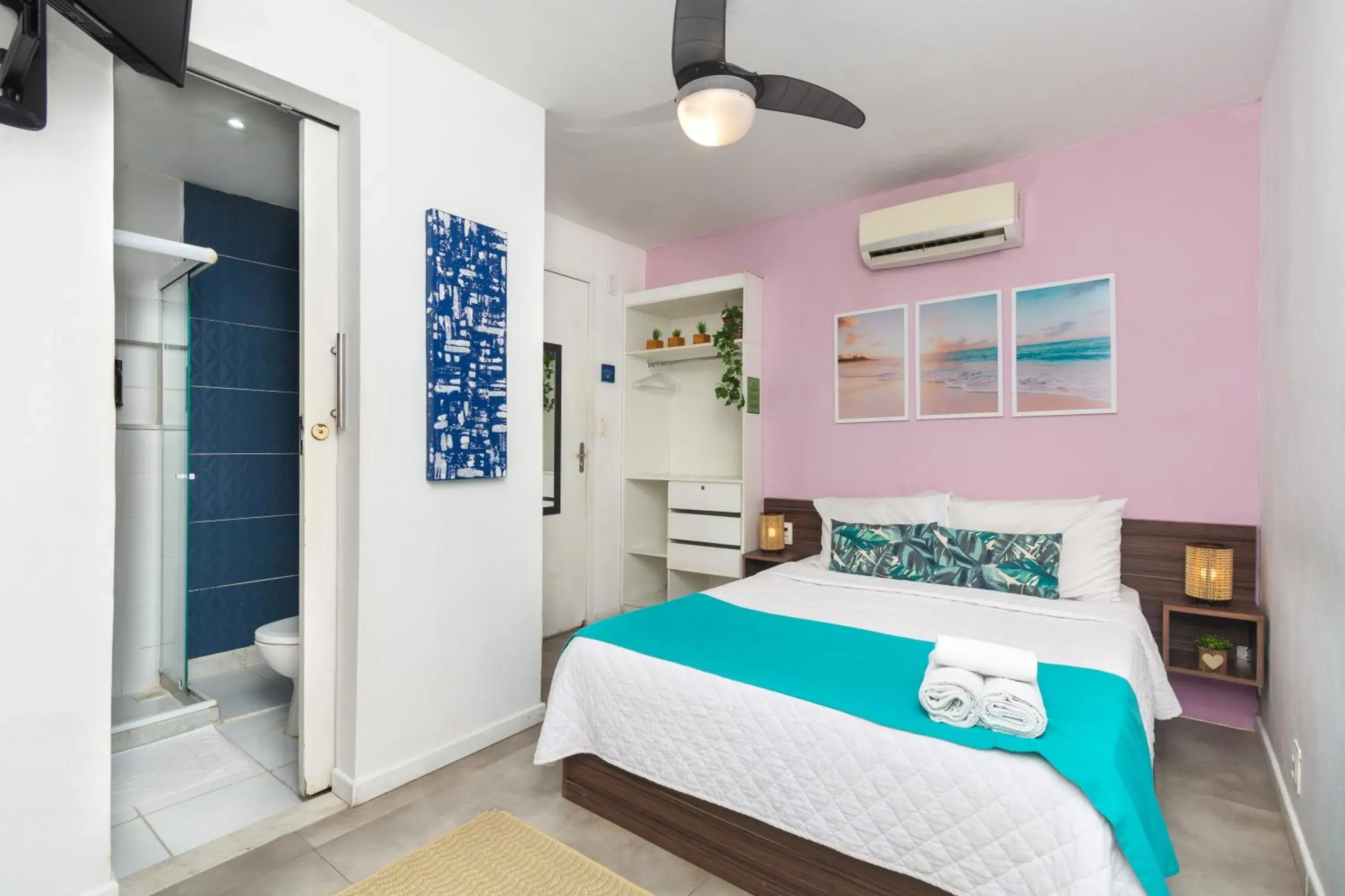 Standard Triple Room in Bamboo Rio Hostel Standard Triple Room in Bamboo Rio Hostel