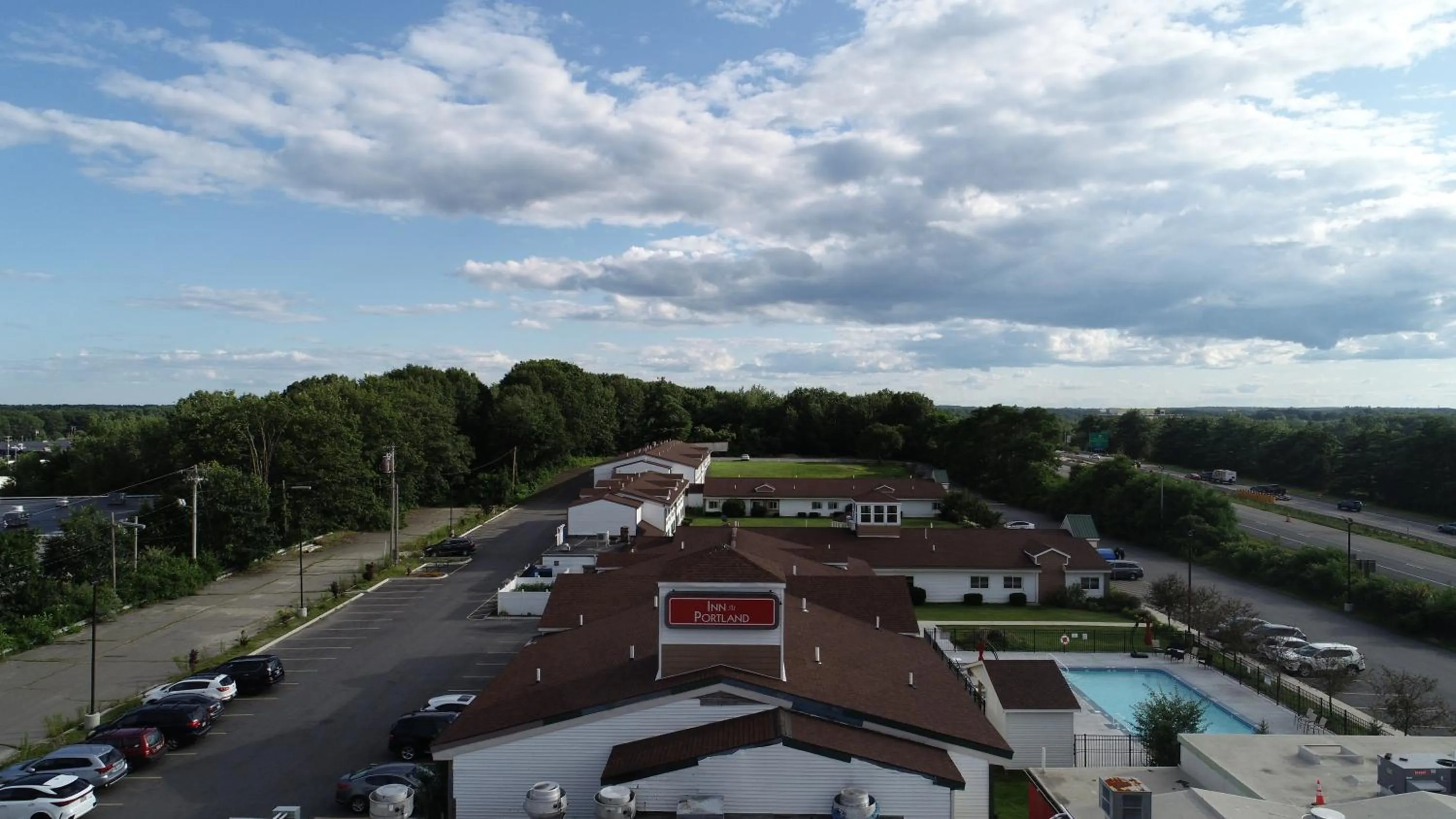 Property building in Inn at Portland