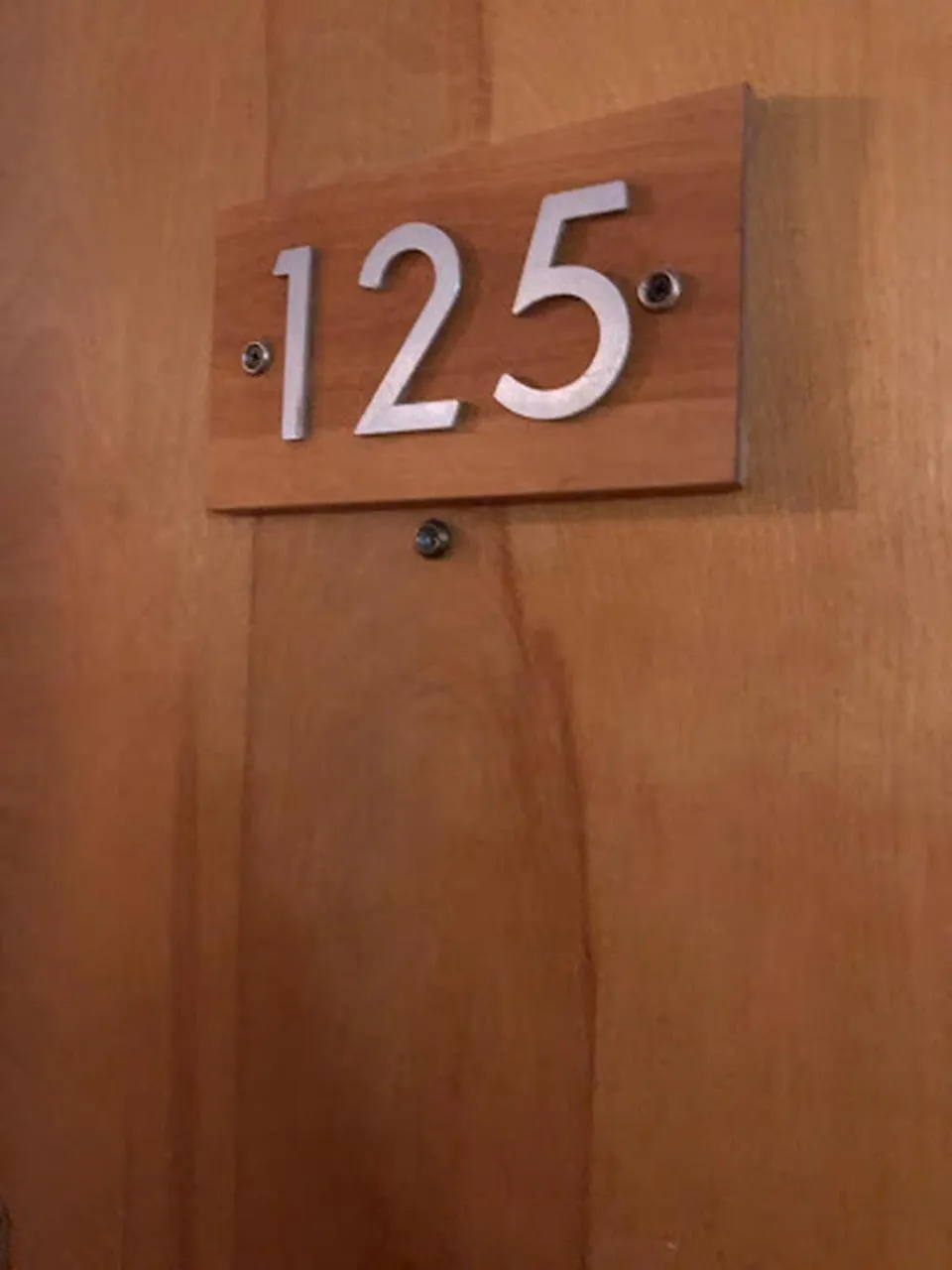 Logo/Certificate/Sign in Inn at Portland