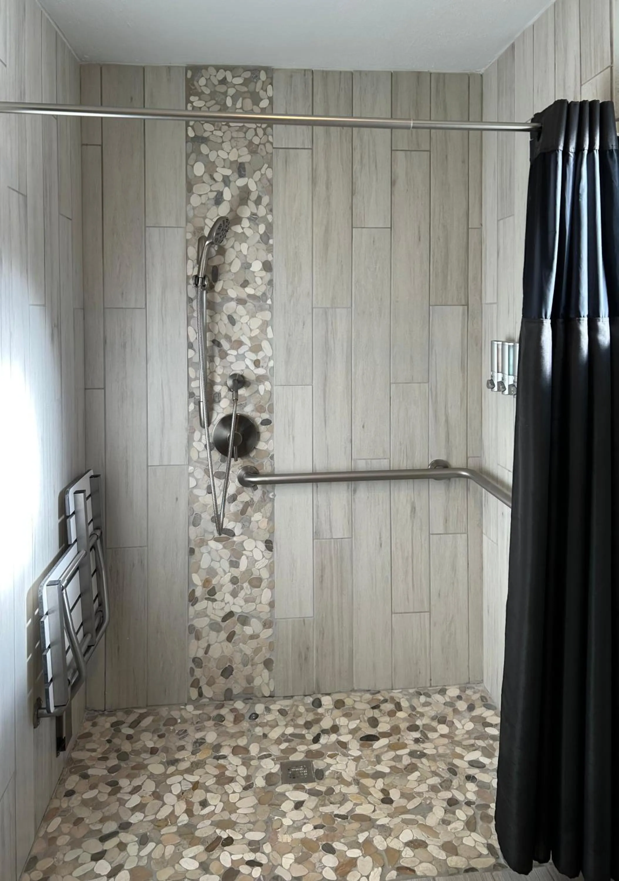 Shower in The Jeffrey Hotel