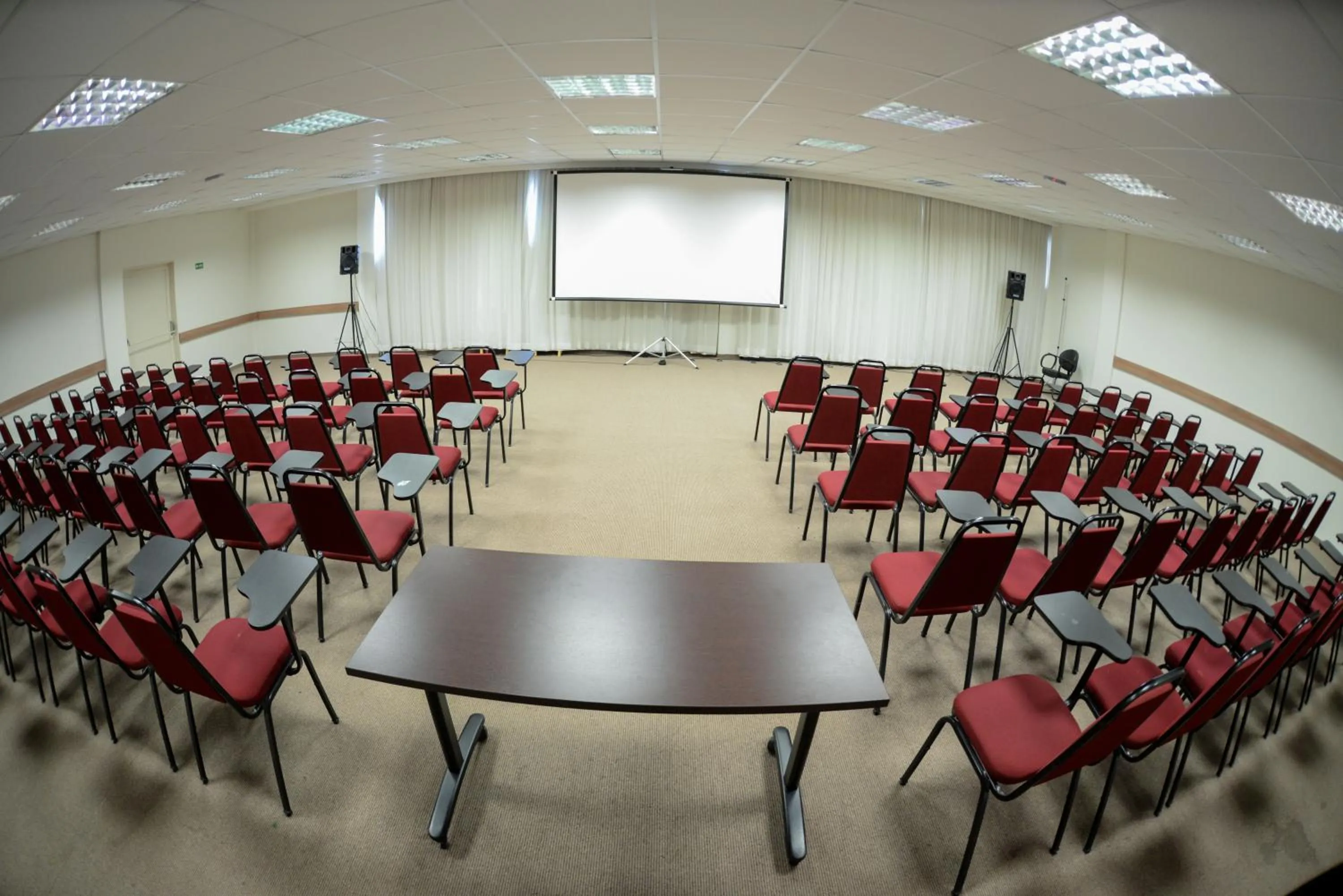 Business facilities in Faria Lima Flat Service