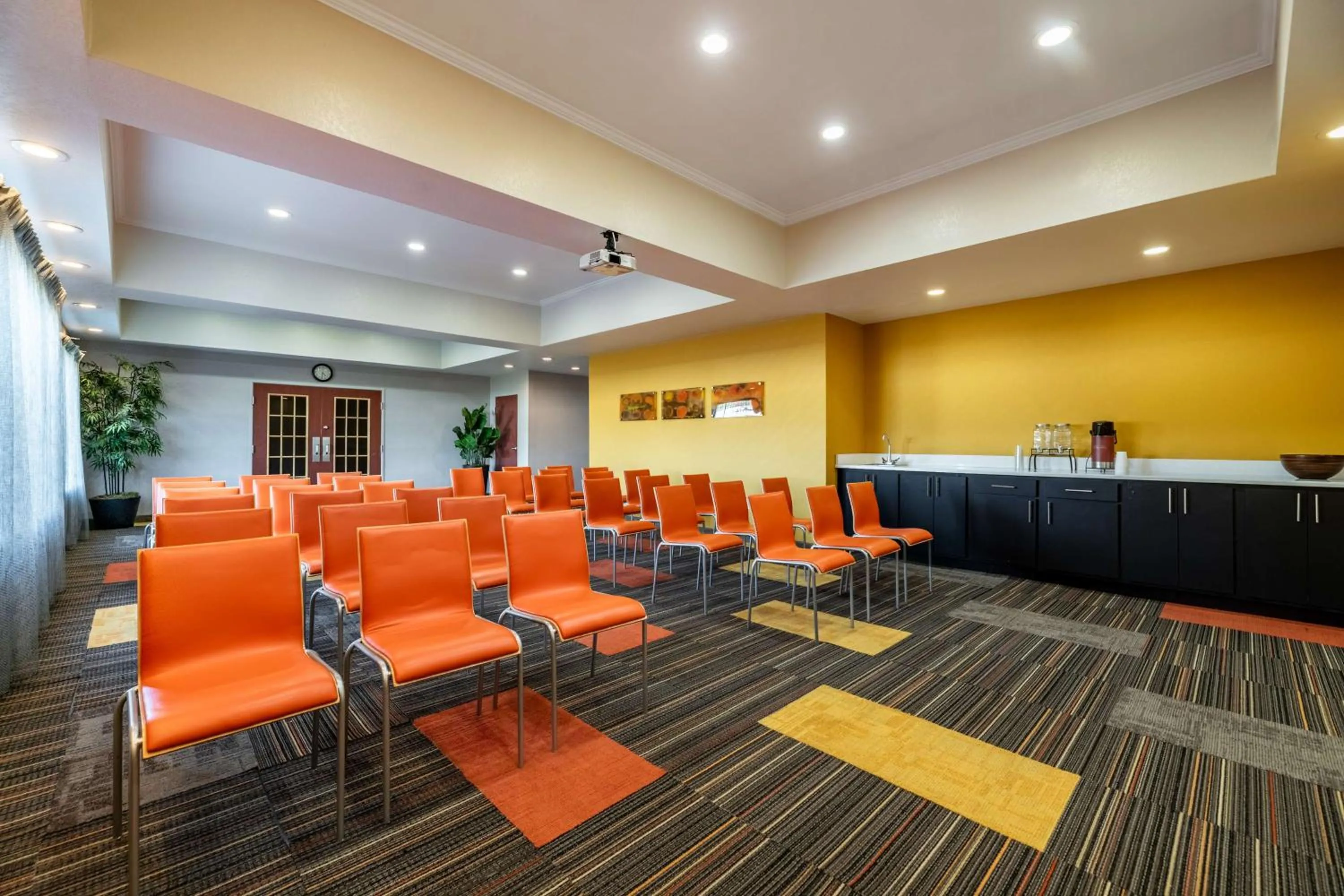 Meeting/conference room in Best Western Auburndale Inn & Suites