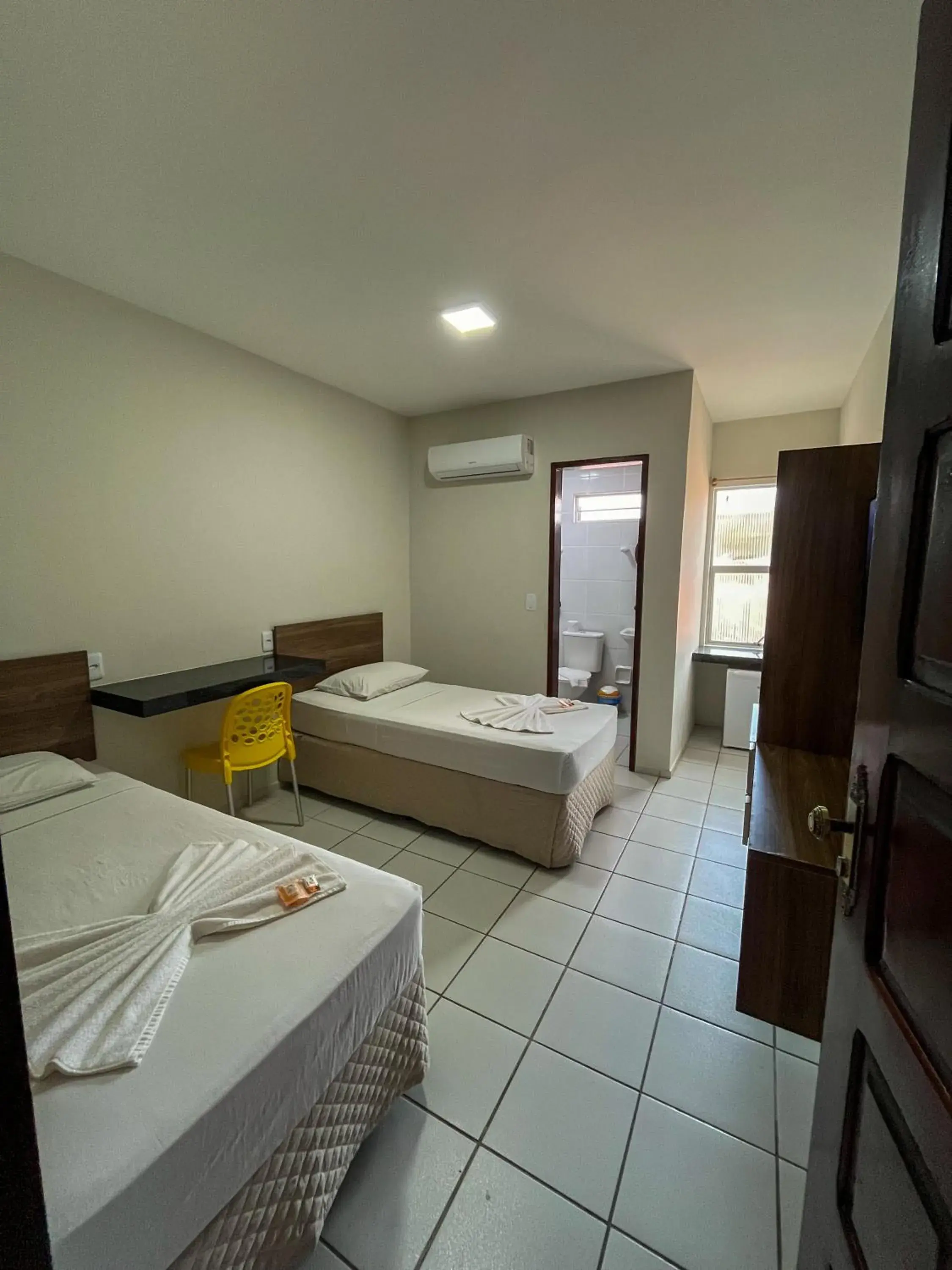 Budget Double Room in Pousada Arco Iris Fortaleza Budget Double Room in Pousada Arco Iris Fortaleza