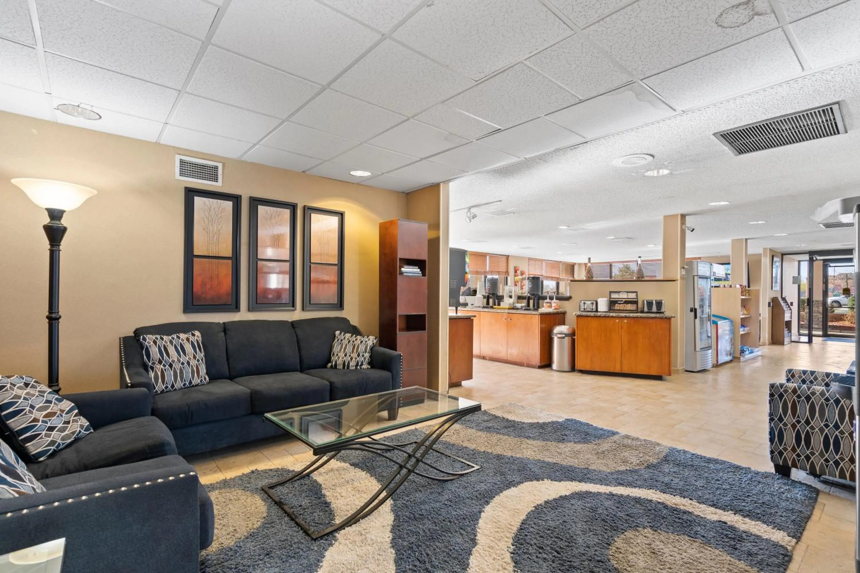 Lobby or reception in Travelodge by Wyndham Pueblo