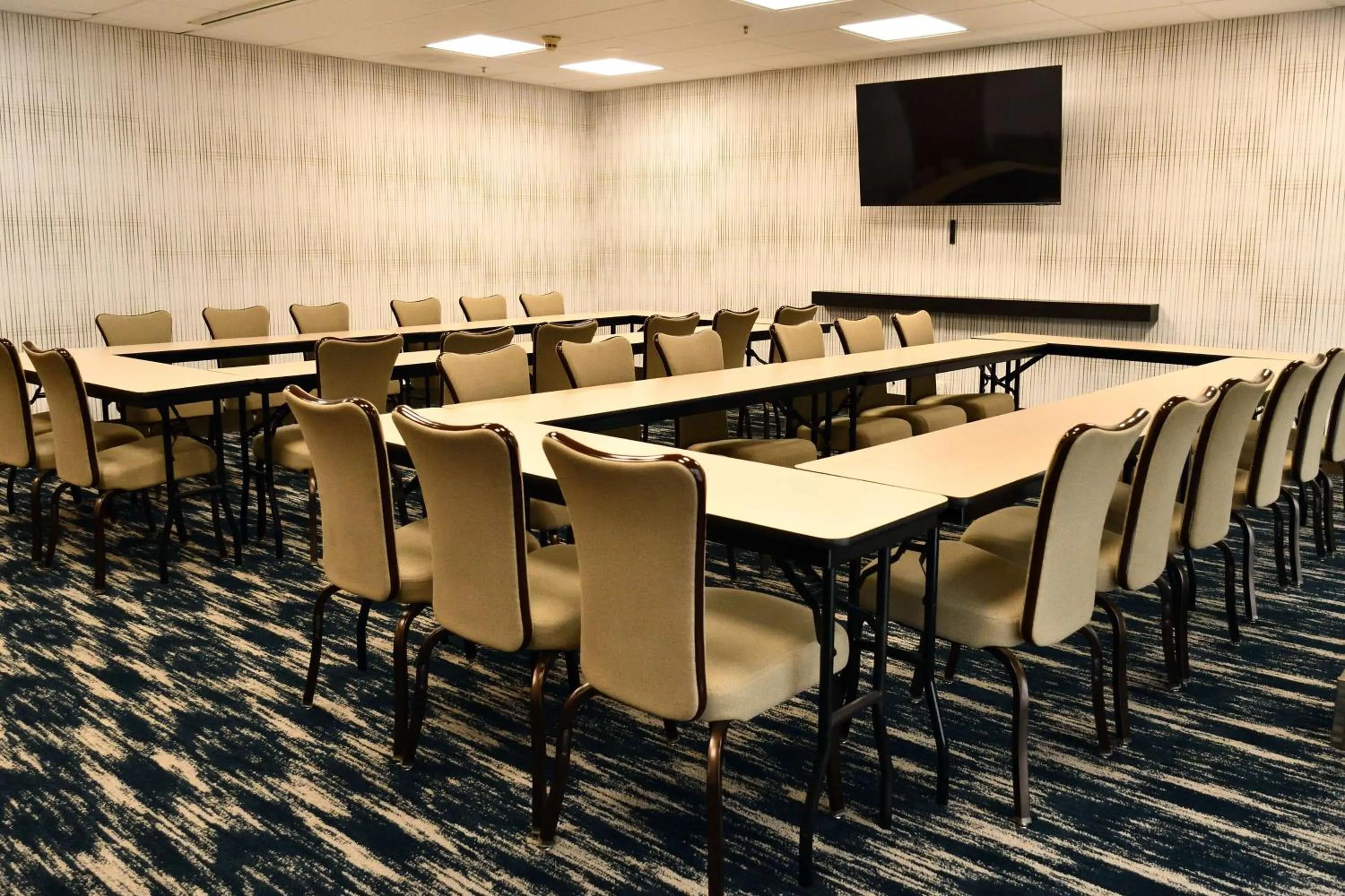 Meeting/conference room in Hampton Inn Santee-I-95
