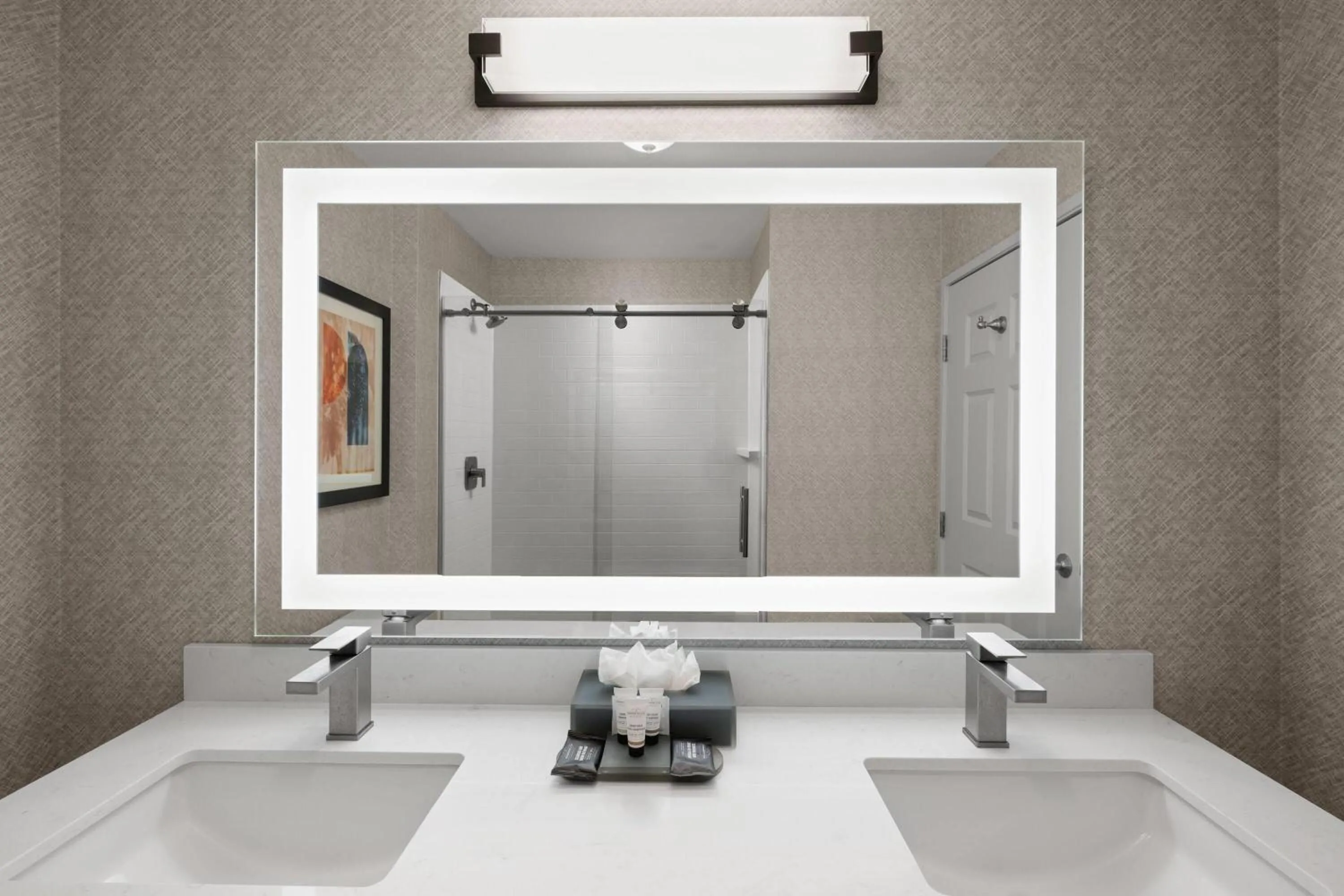 Bathroom in La Quinta by Wyndham Paso Robles