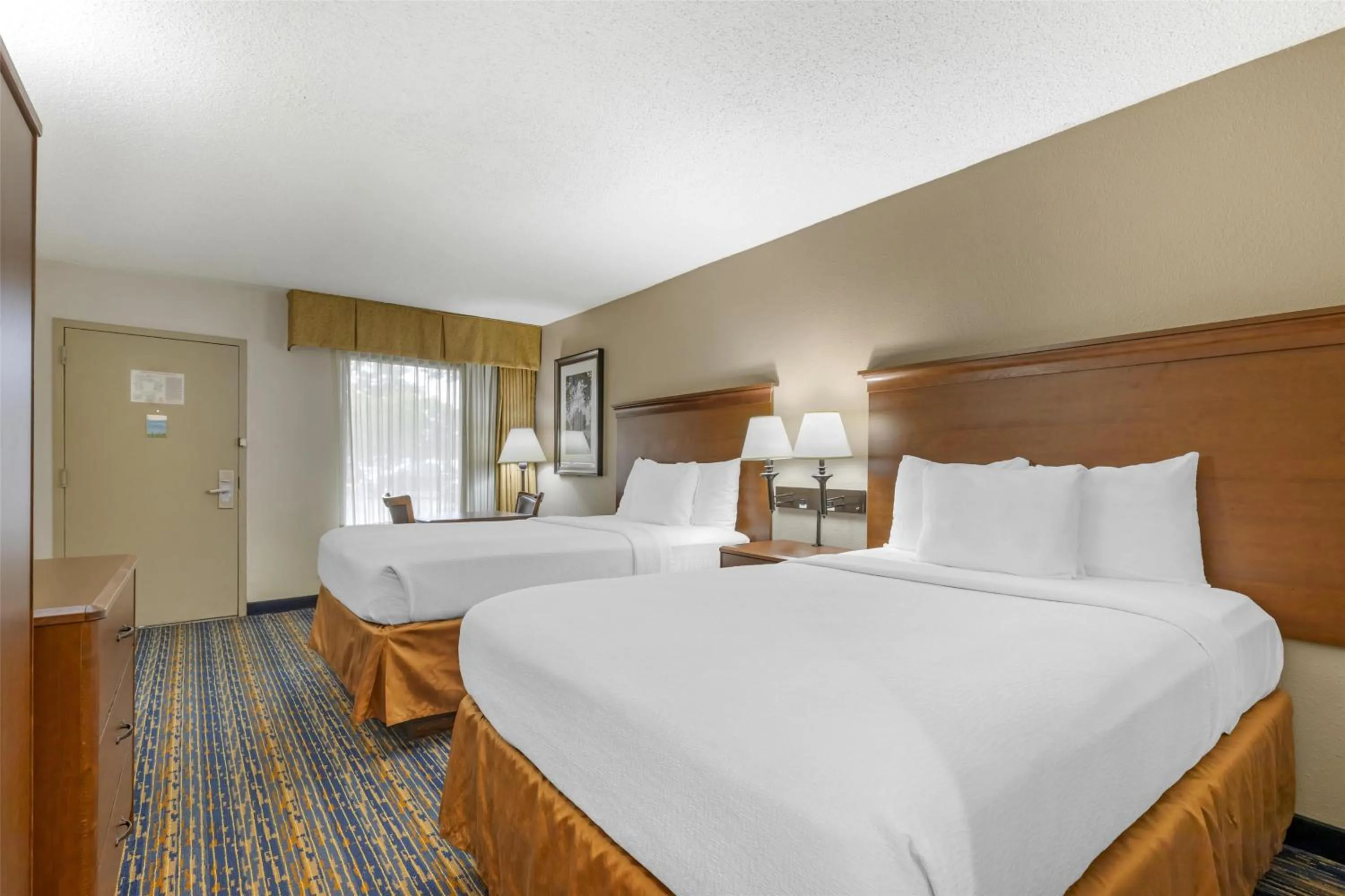 Bedroom, Bed in Best Western Dulles Airport Inn