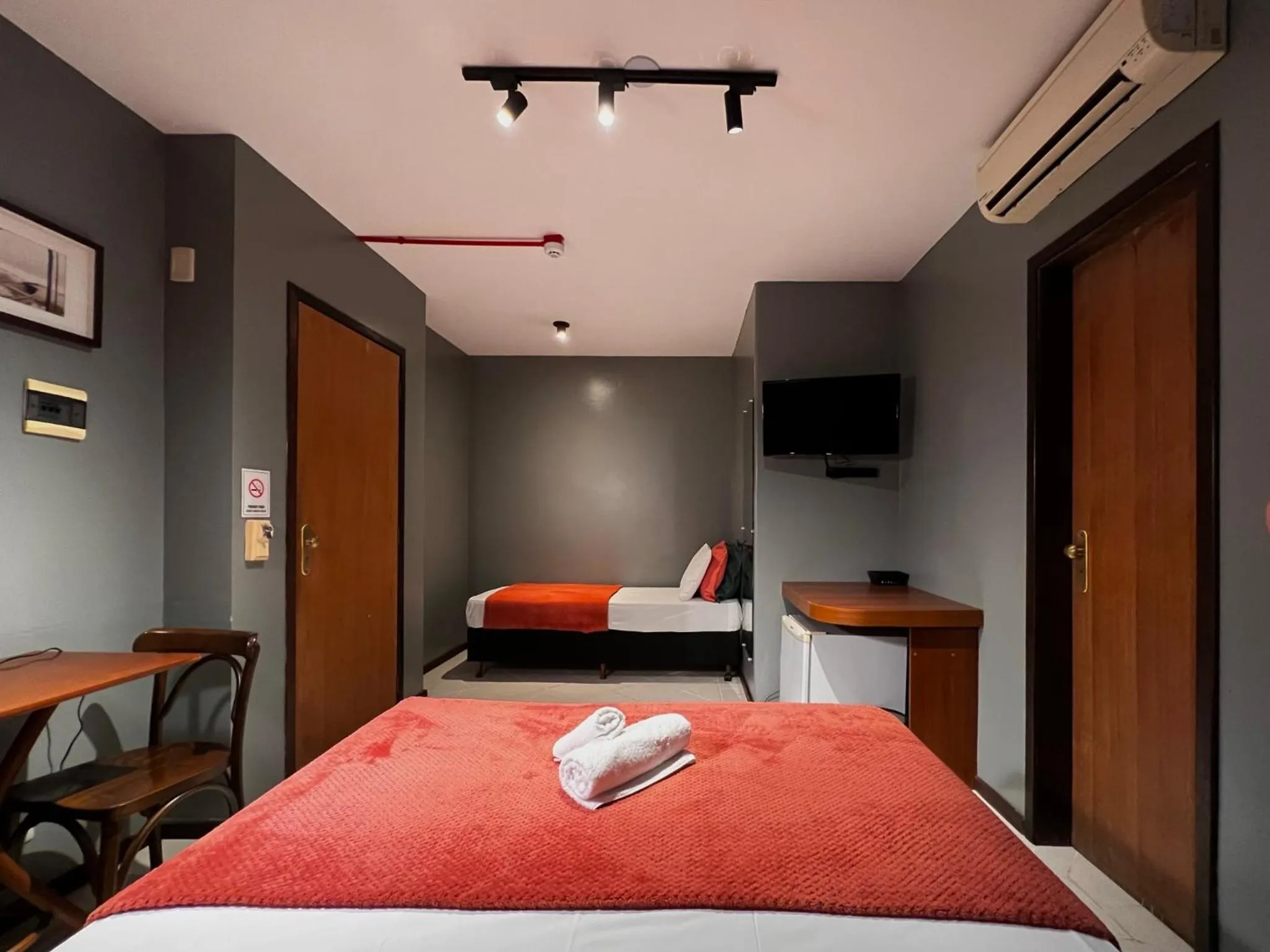 Bed in Hotel Solar da Beira