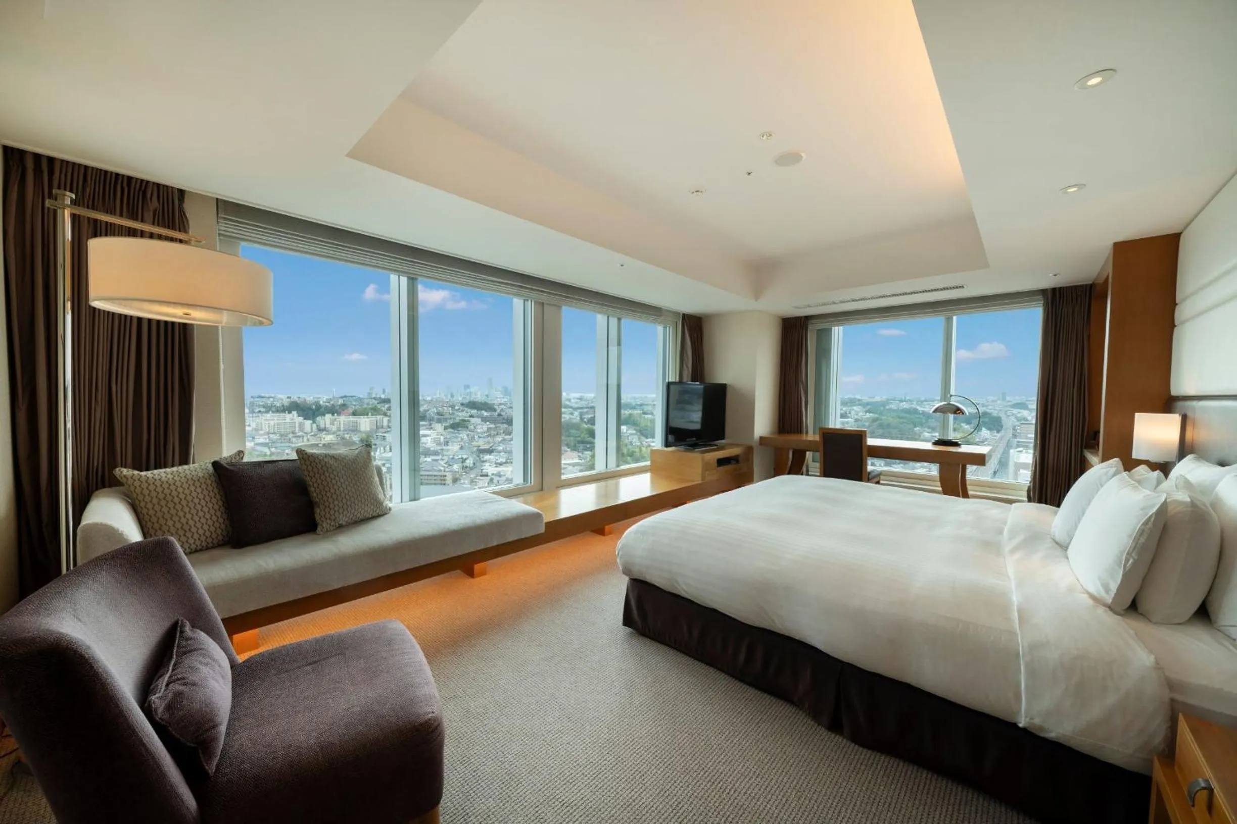 Photo of the whole room, Bed in Hotel Associa Shin-Yokohama