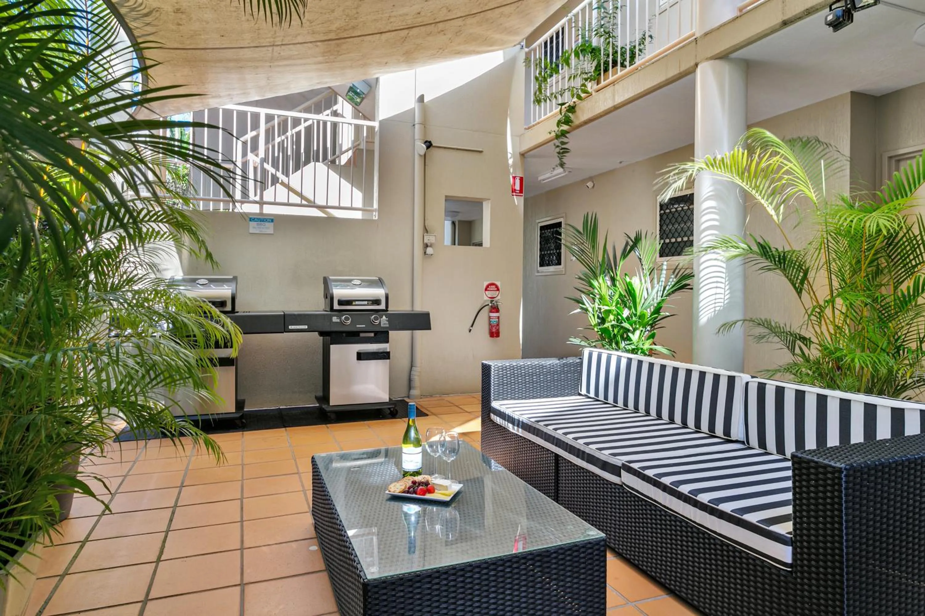 BBQ facilities in Port Douglas Apartments - Adults Only Oasis