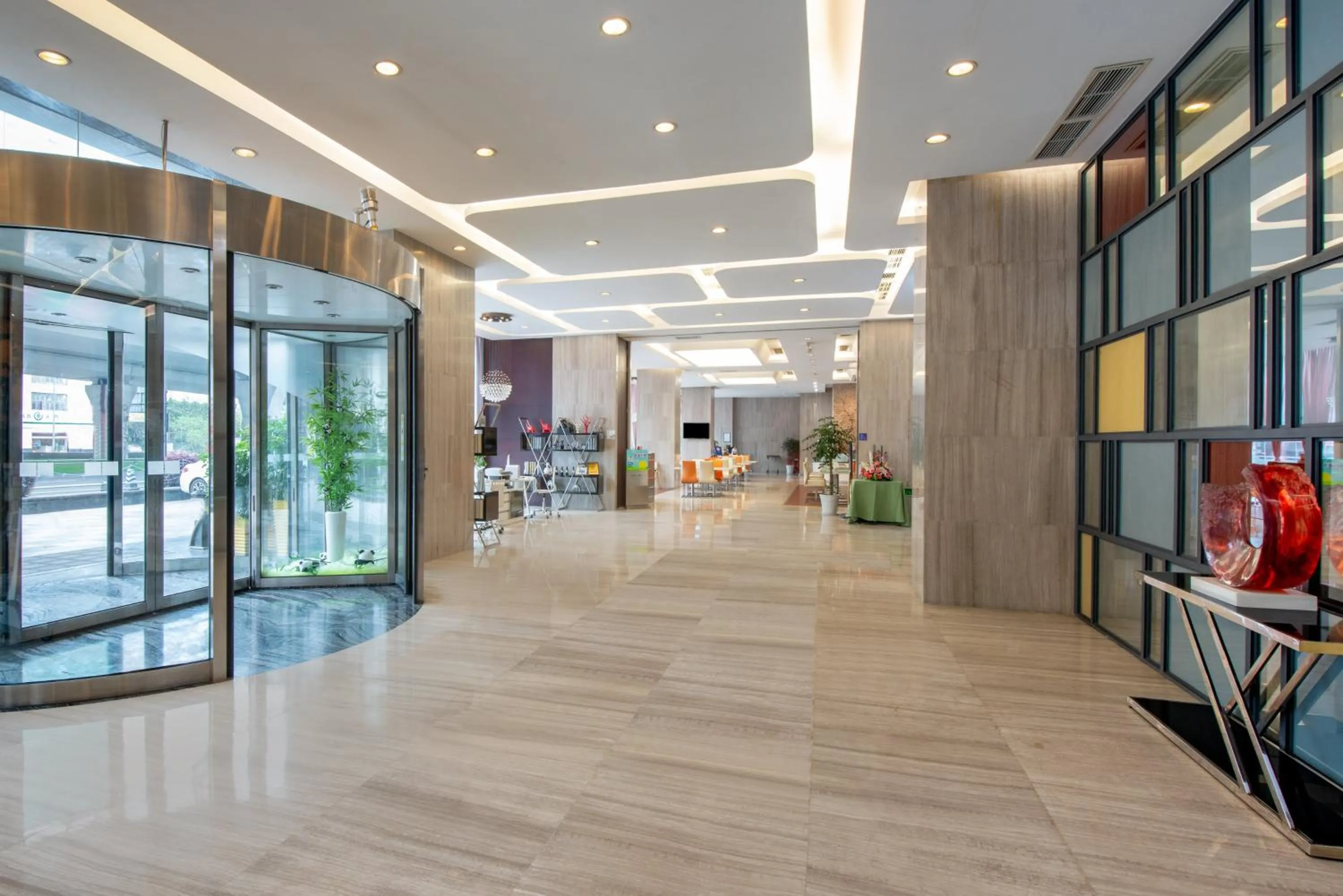 Property building in Holiday Inn Express Chengdu Wuhou by IHG-Wuhou Temple and Jinli
