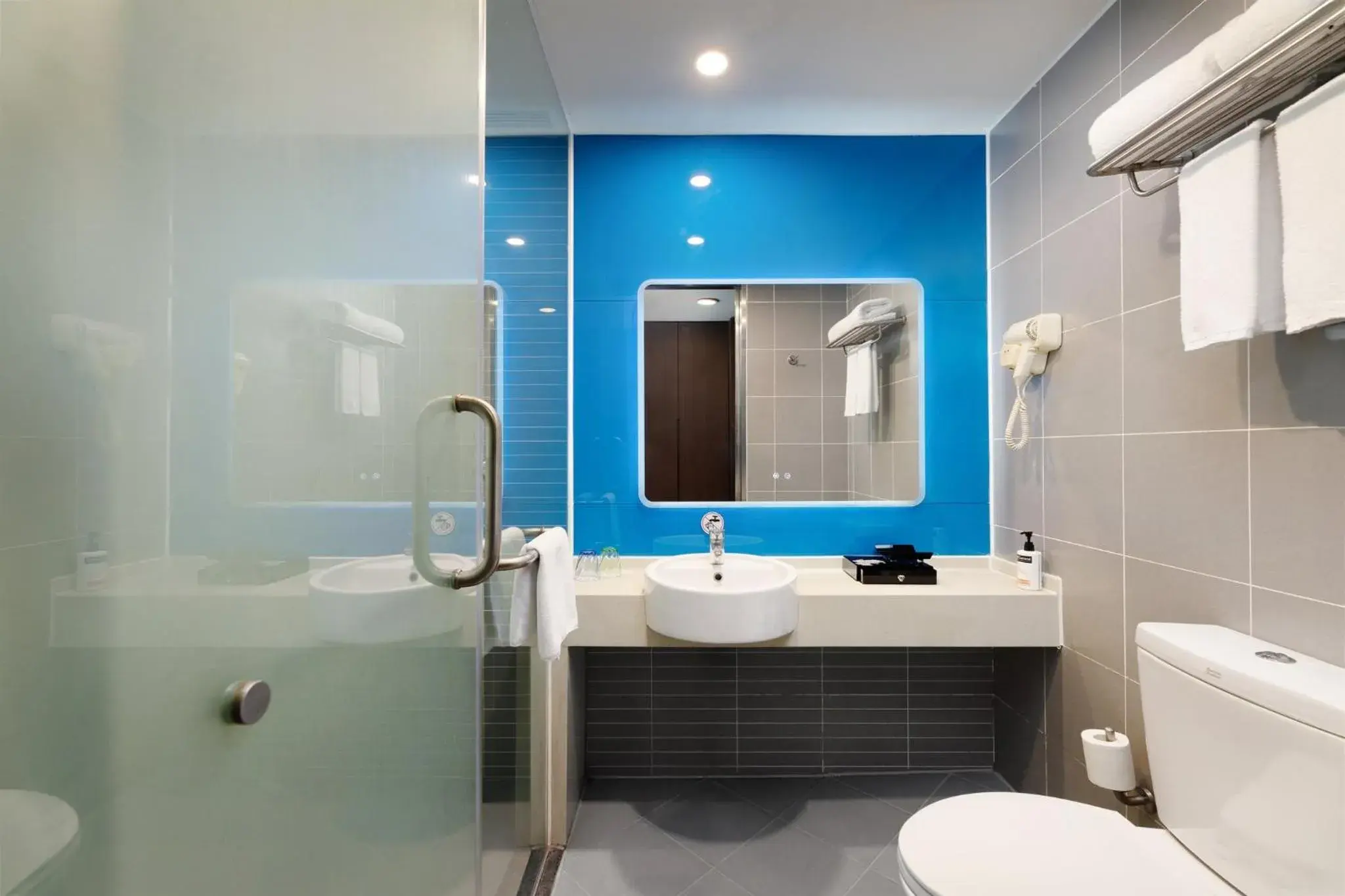 Standard Queen Room in Holiday Inn Express Chengdu Wuhou by IHG-Wuhou Temple and Jinli Standard Queen Room in Holiday Inn Express Chengdu Wuhou by IHG-Wuhou Temple and Jinli