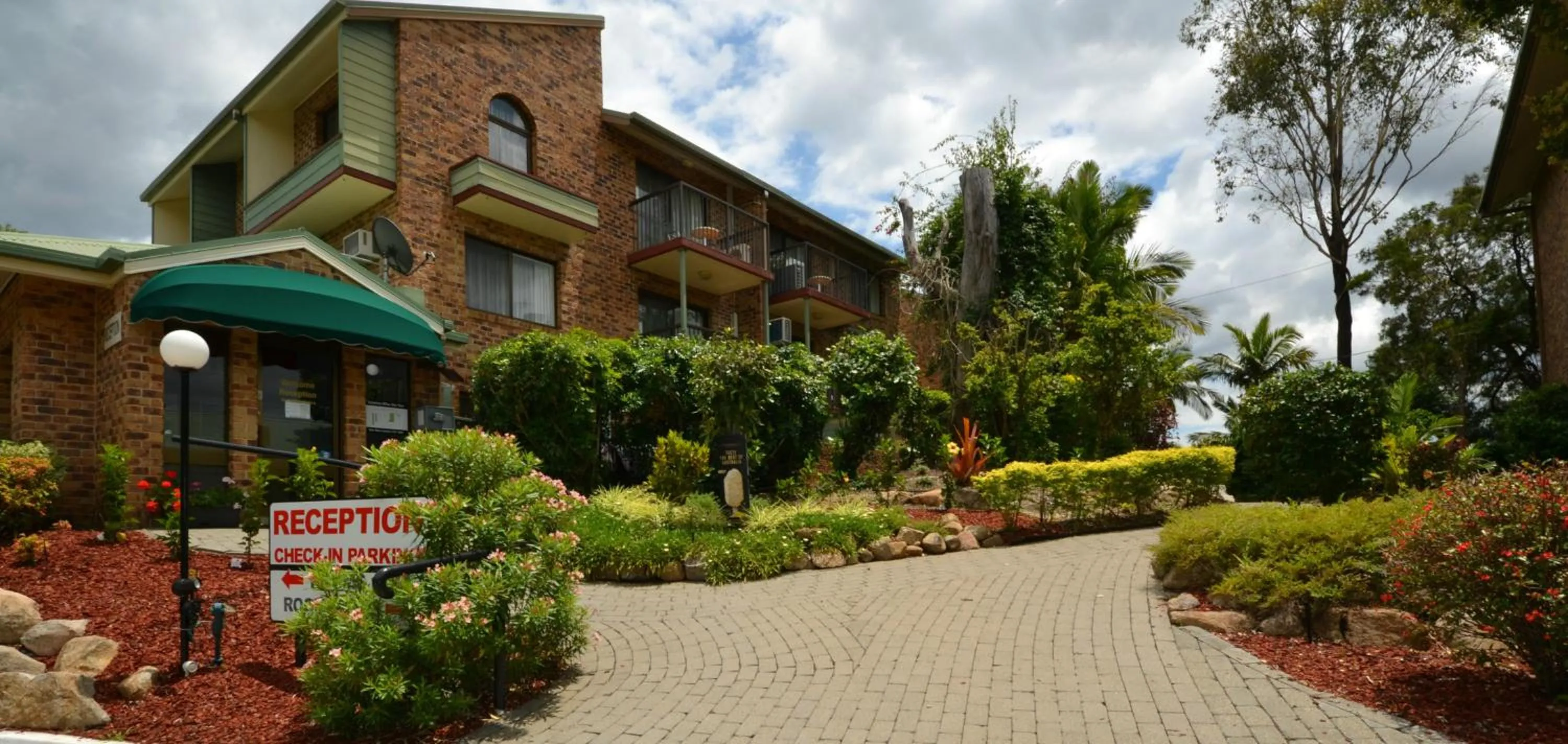 Facade/entrance in Toowong Villas