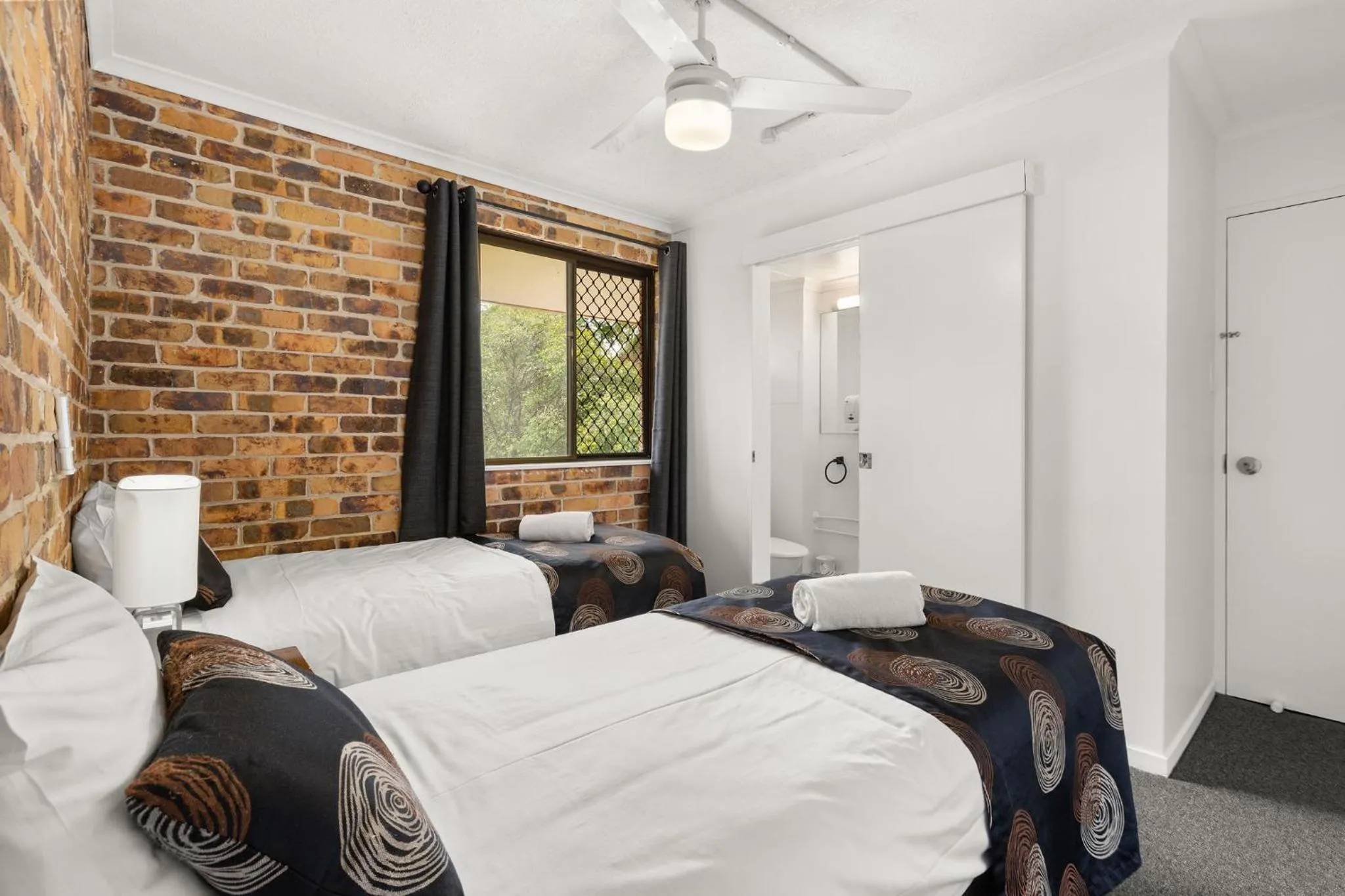 Bedroom, Bed in Toowong Villas