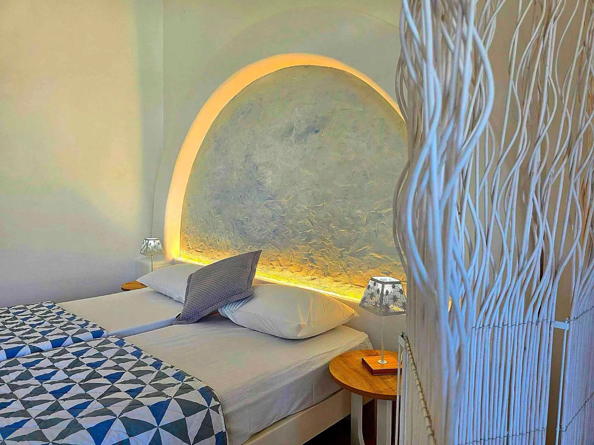 Bed in Papafotis Apartments & Suites