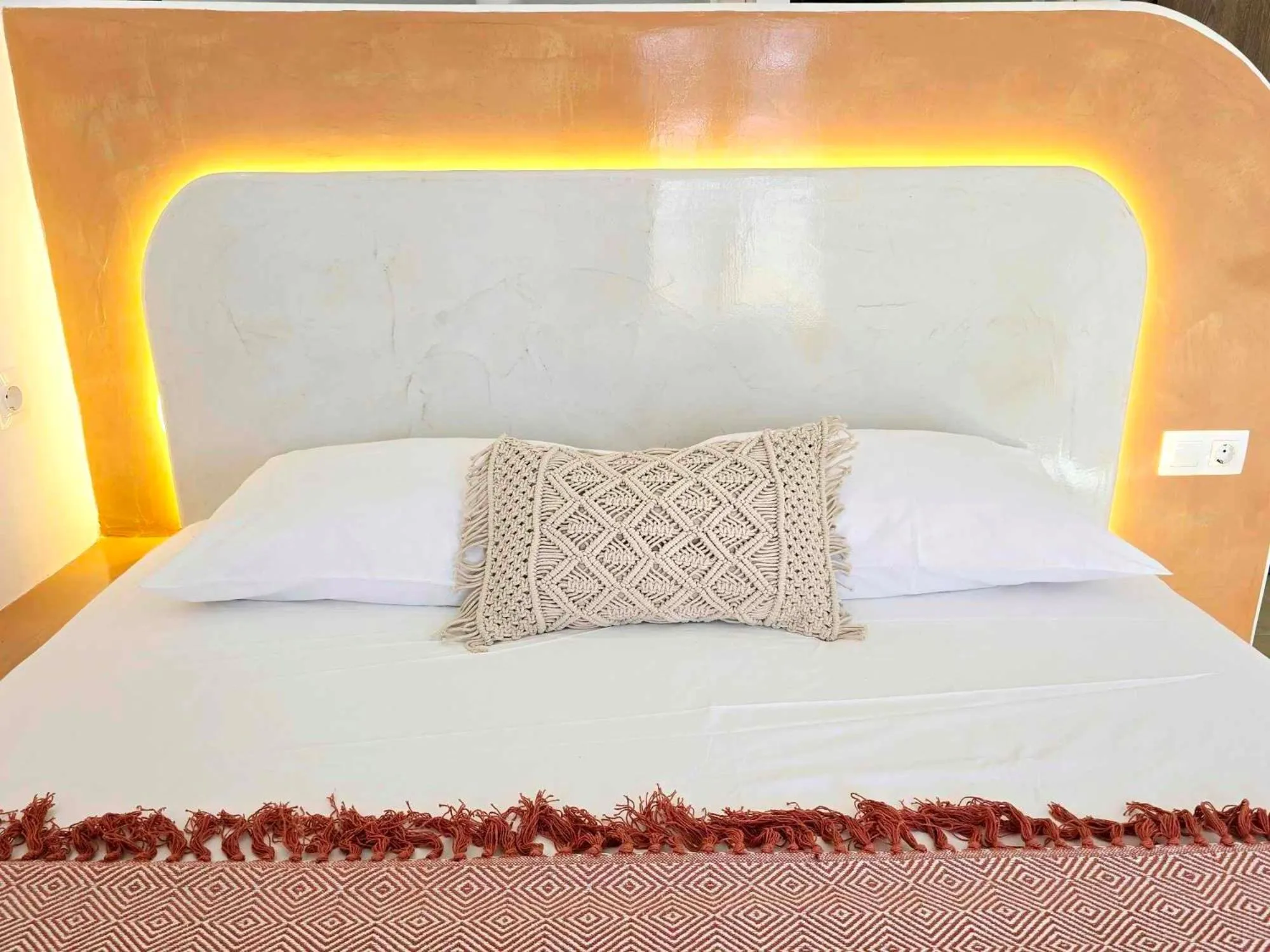 Bed in Papafotis Apartments & Suites