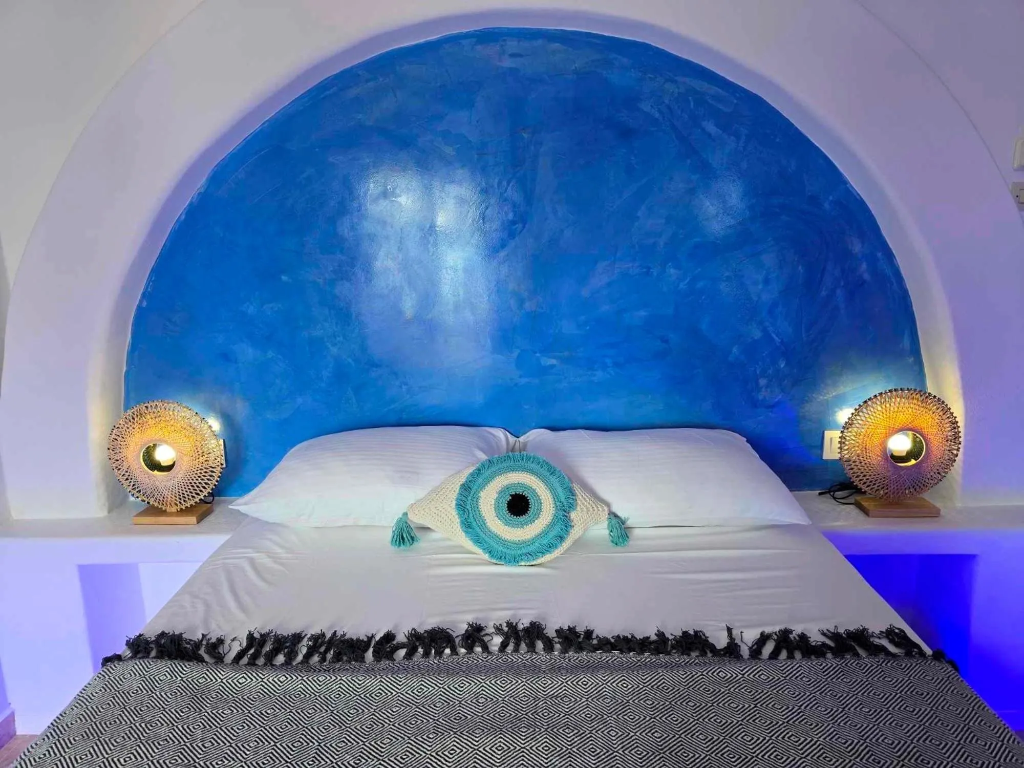 Bed in Papafotis Apartments & Suites