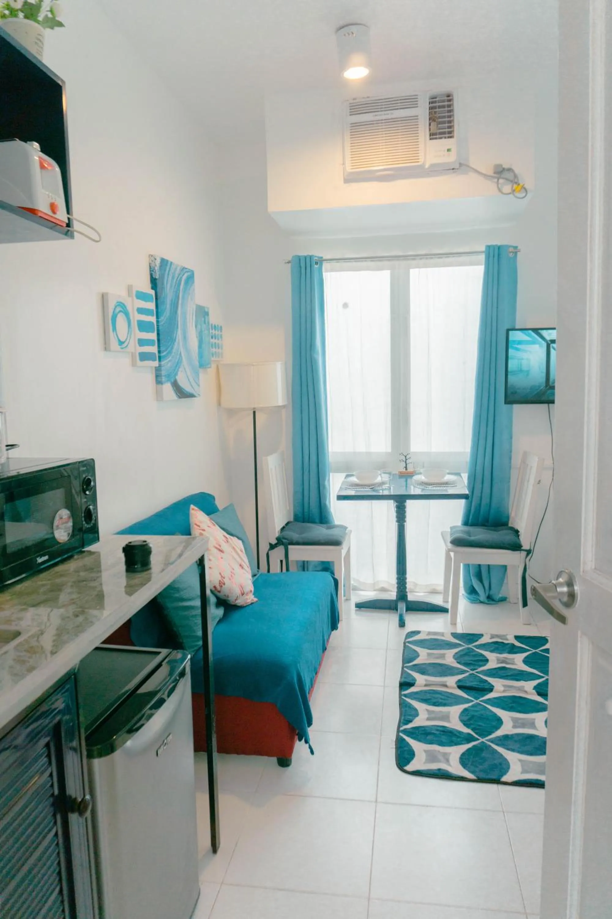 Bed in Retreat Haven in La Bella Tagaytay