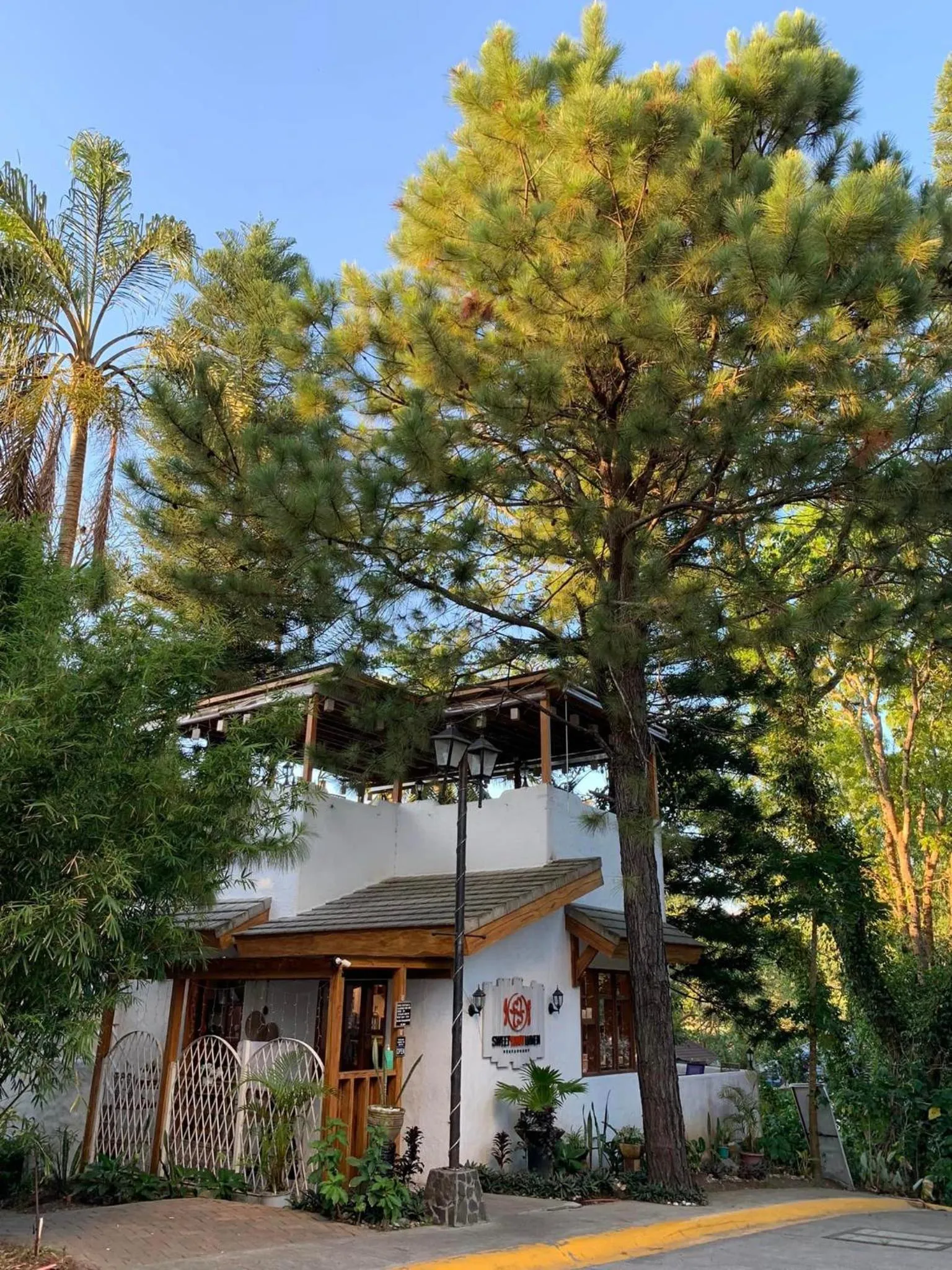 Restaurant/places to eat in Retreat Haven in La Bella Tagaytay