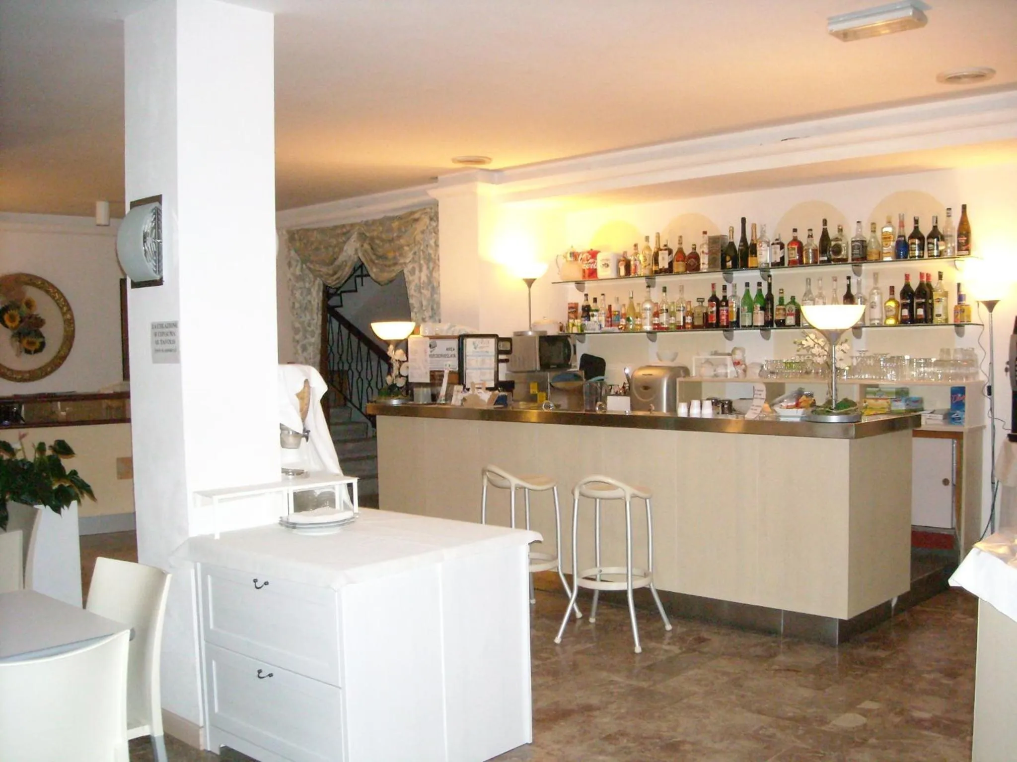 Lounge or bar in Hotel Haiti