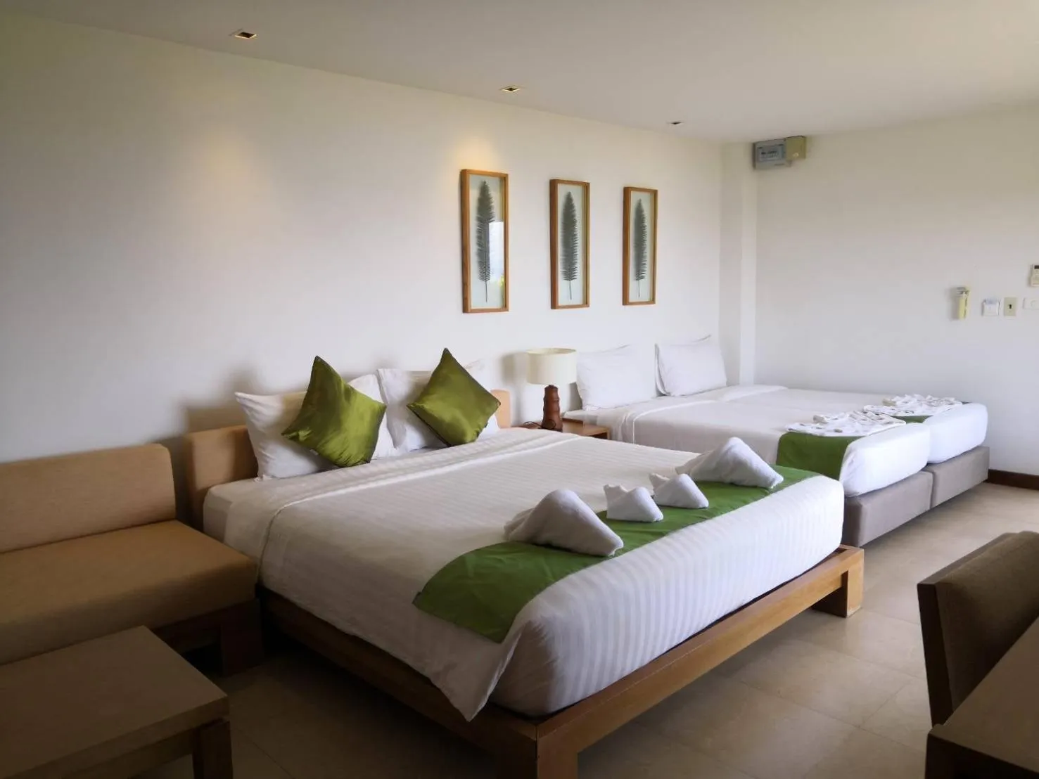 Bed in Islanda Resort Hotel