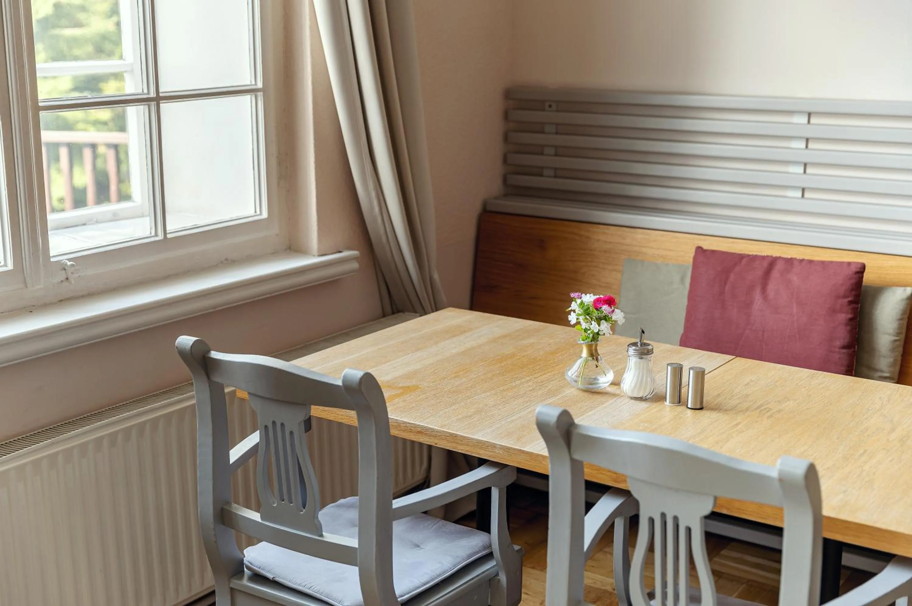 Dining area in Hotel Zámeček Janovičky