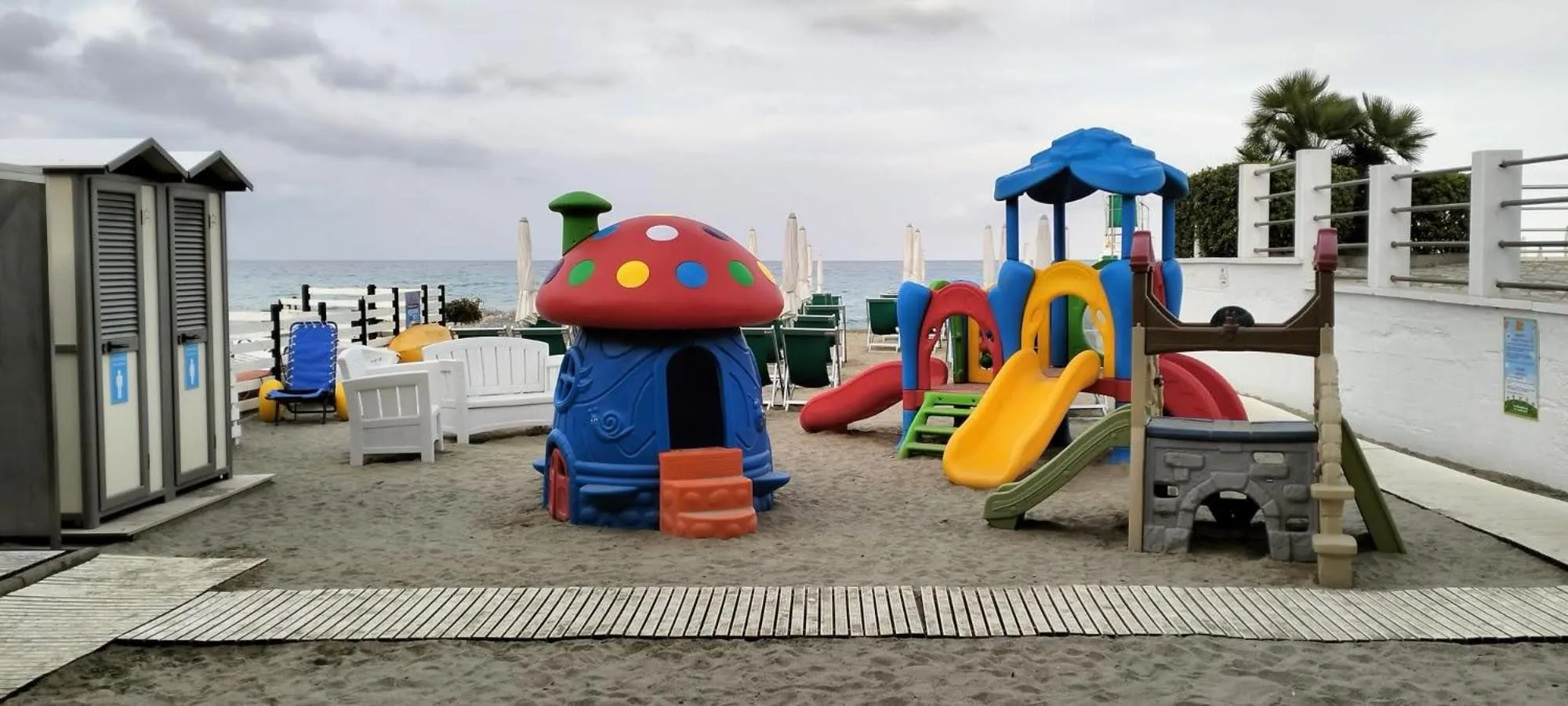 Beach in Residence Aurora Wellness & Spa