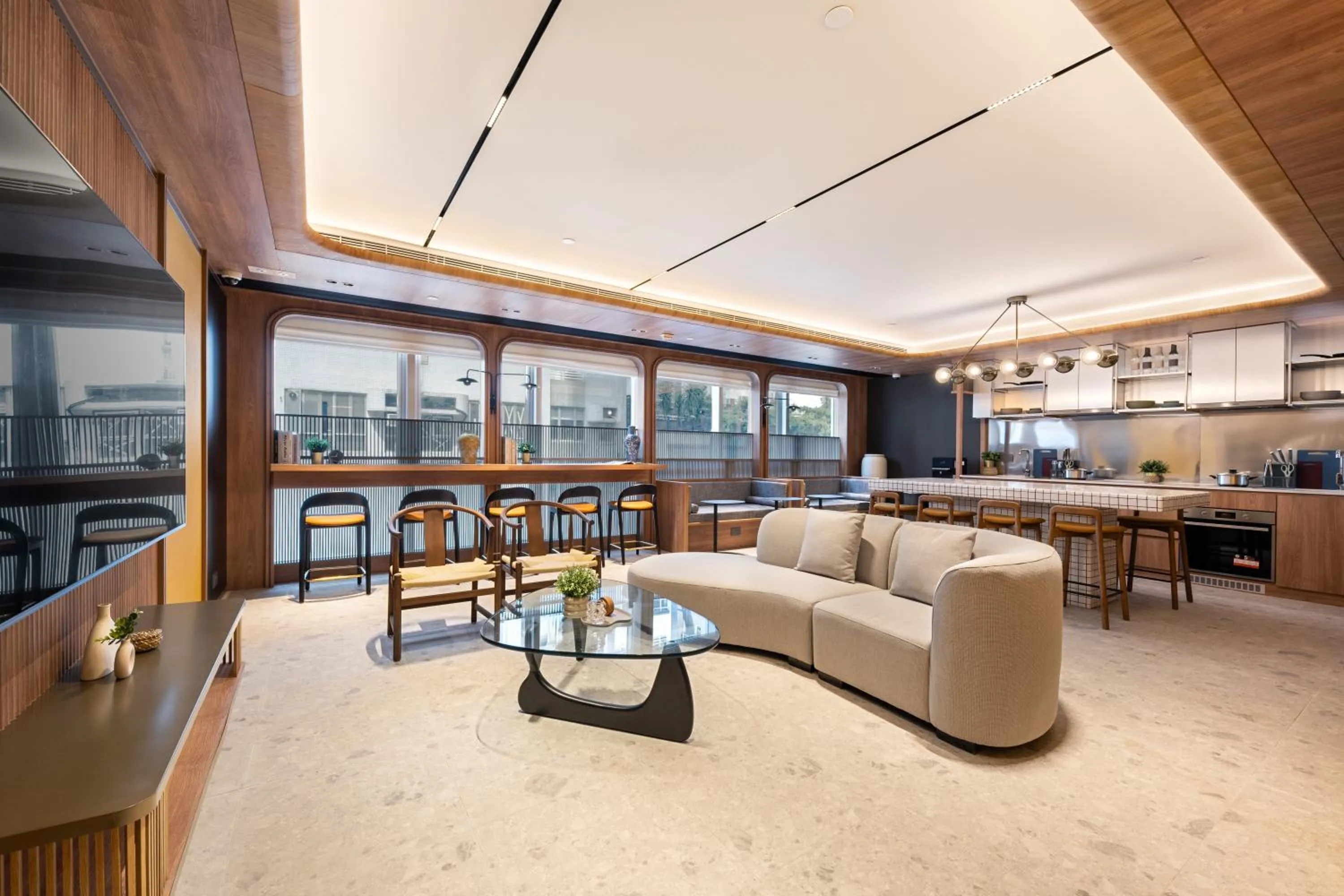 Communal lounge/ TV room in Dash Living on Queen's