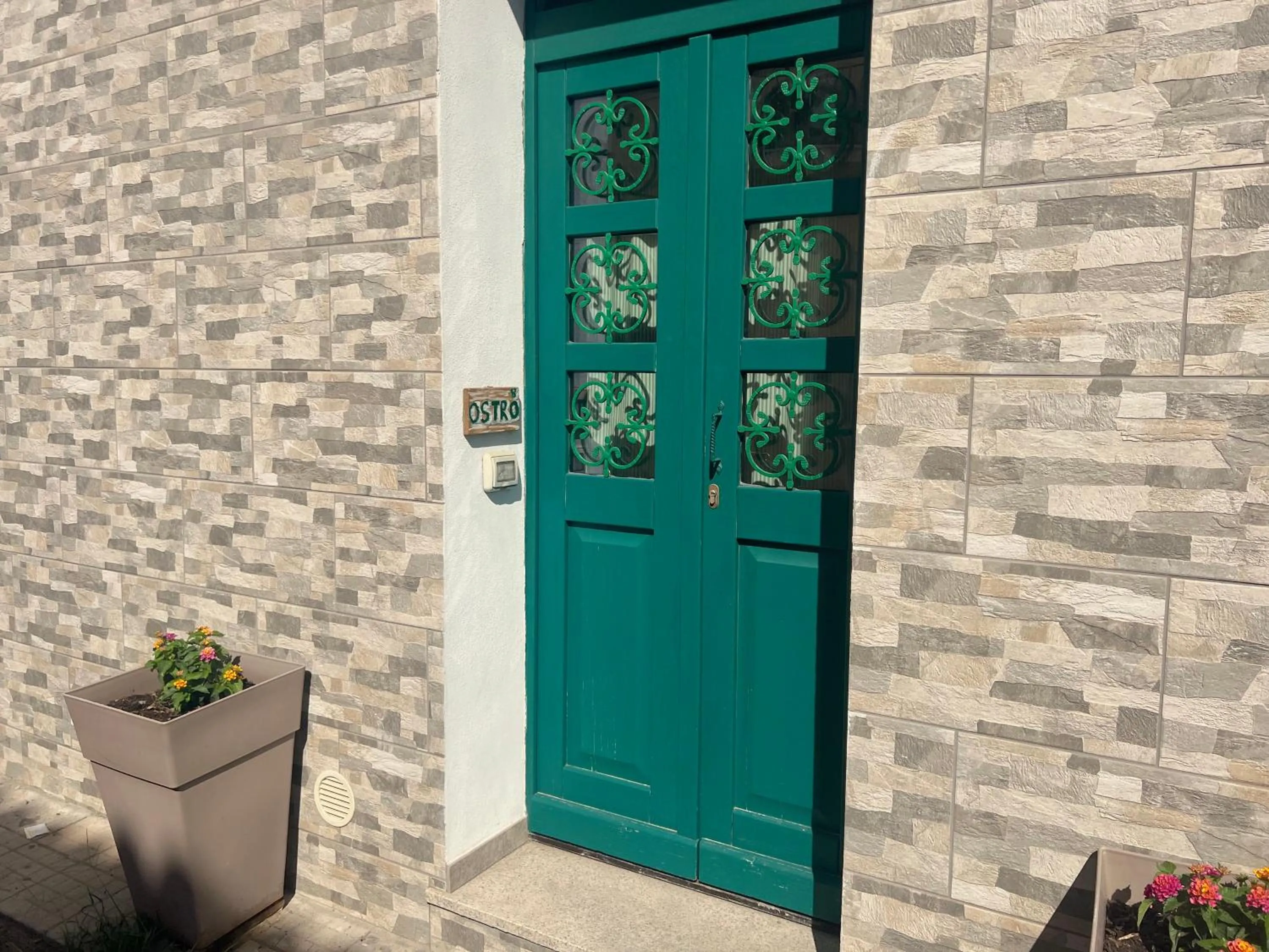 Property building in Olbia Domus Inn