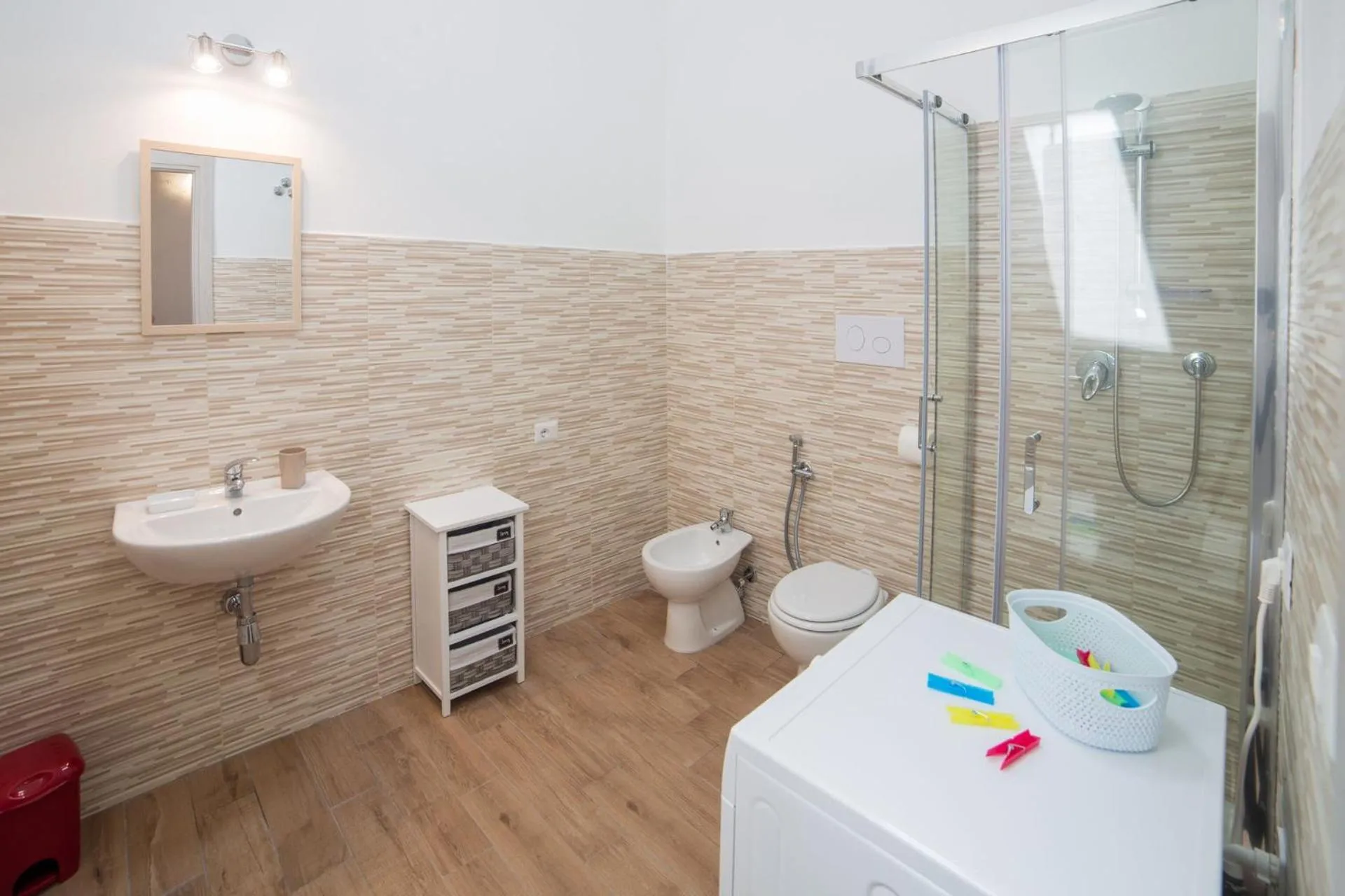 Toilet in Olbia Domus Inn