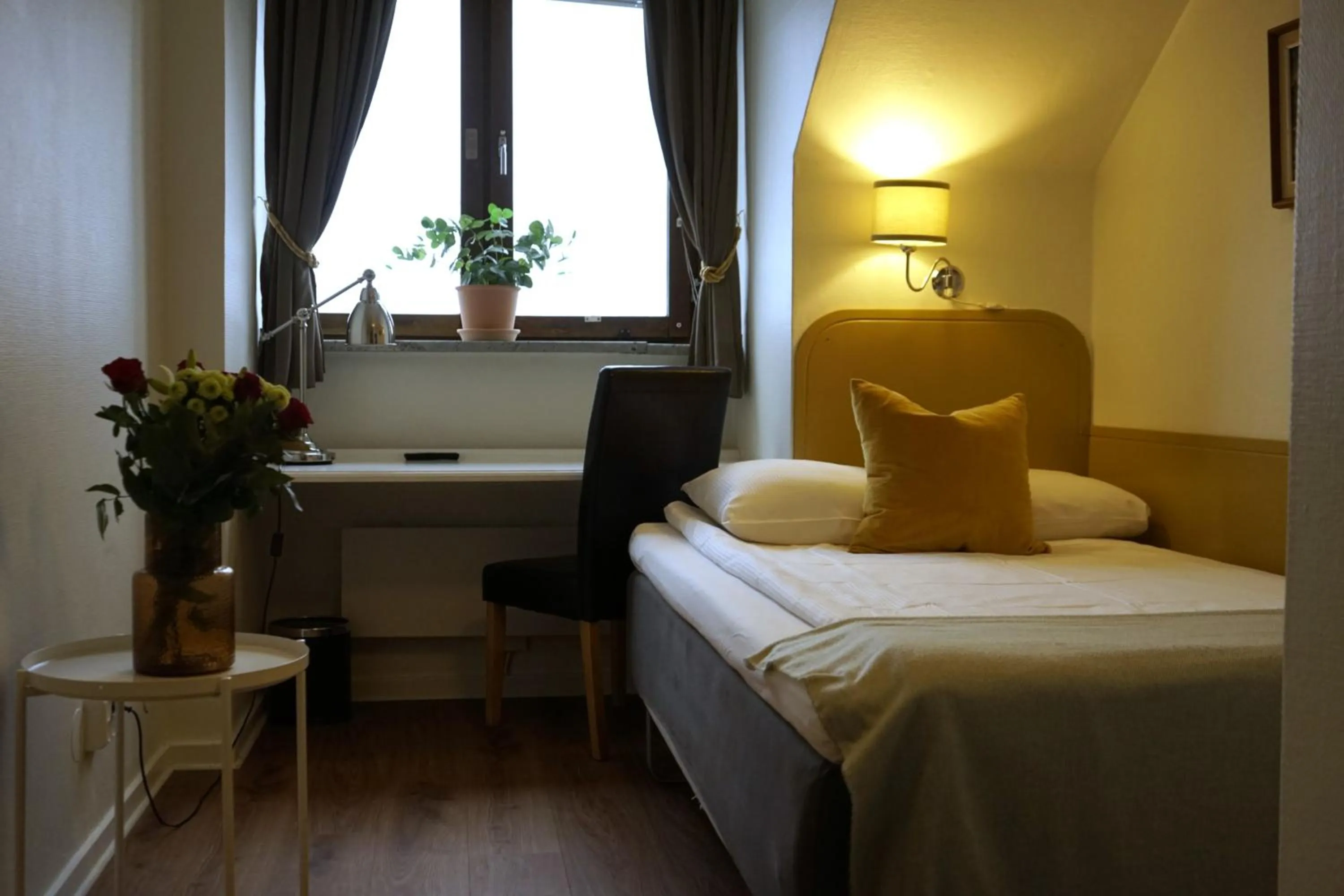 Bed in Hotel Lysekil