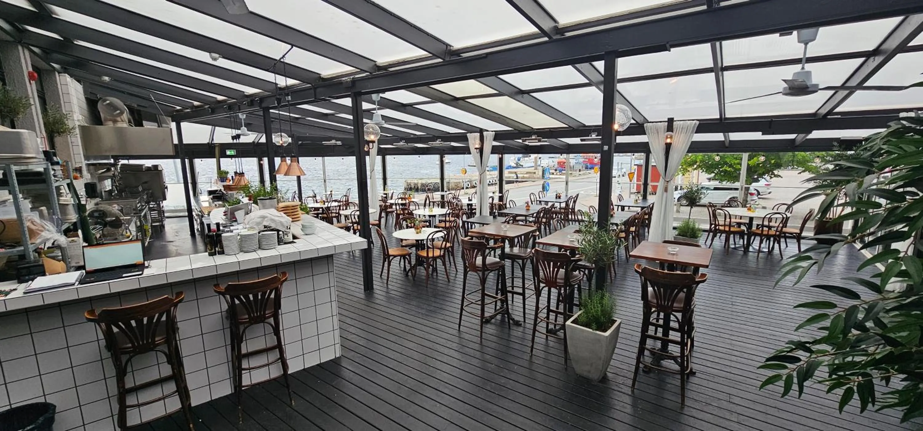 Restaurant/places to eat in Hotel Lysekil