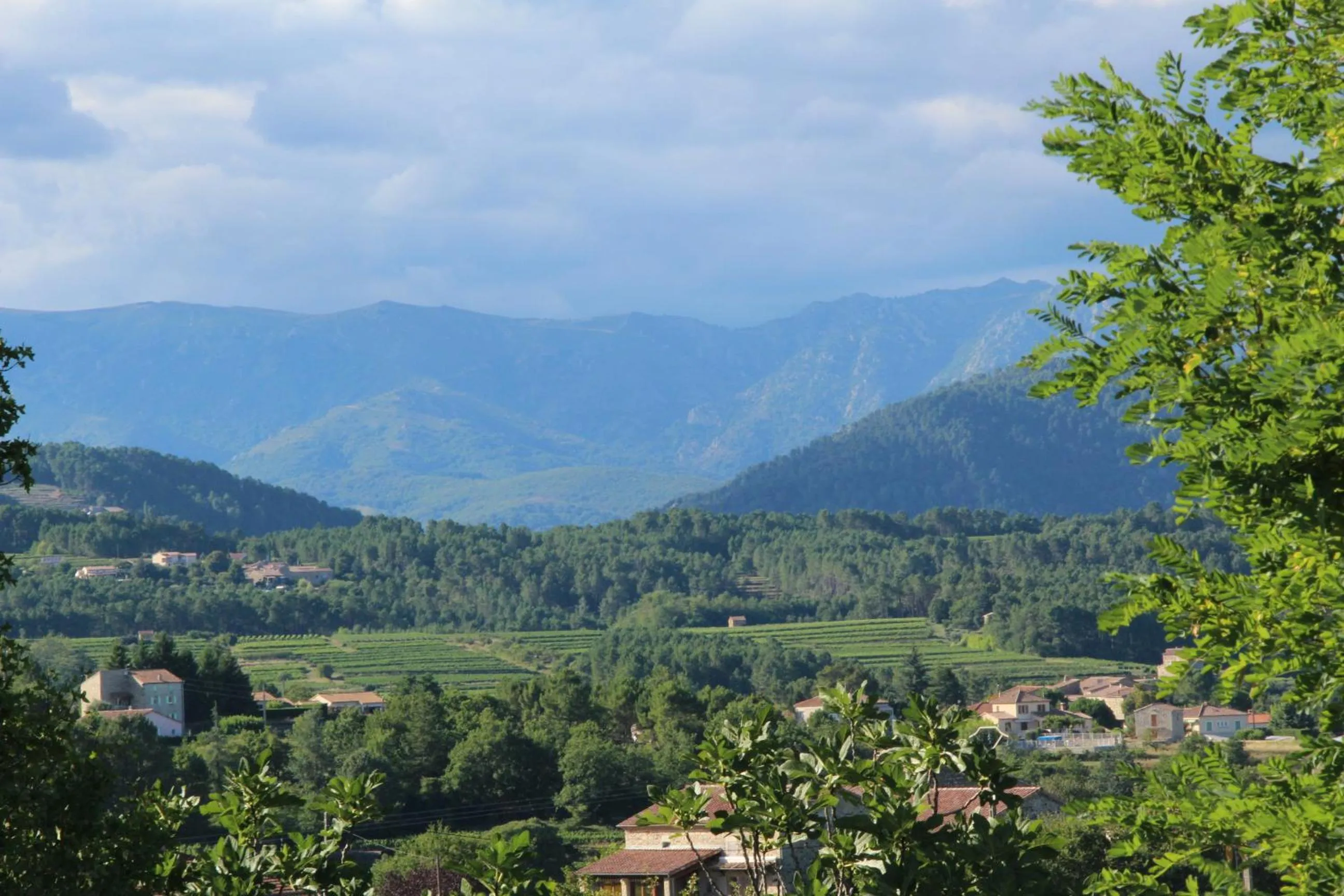 Property building in Le Mas de Magnaou