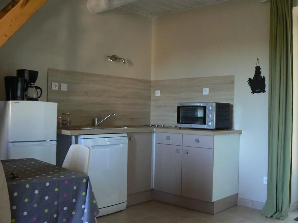Kitchen or kitchenette in Le Mas de Magnaou