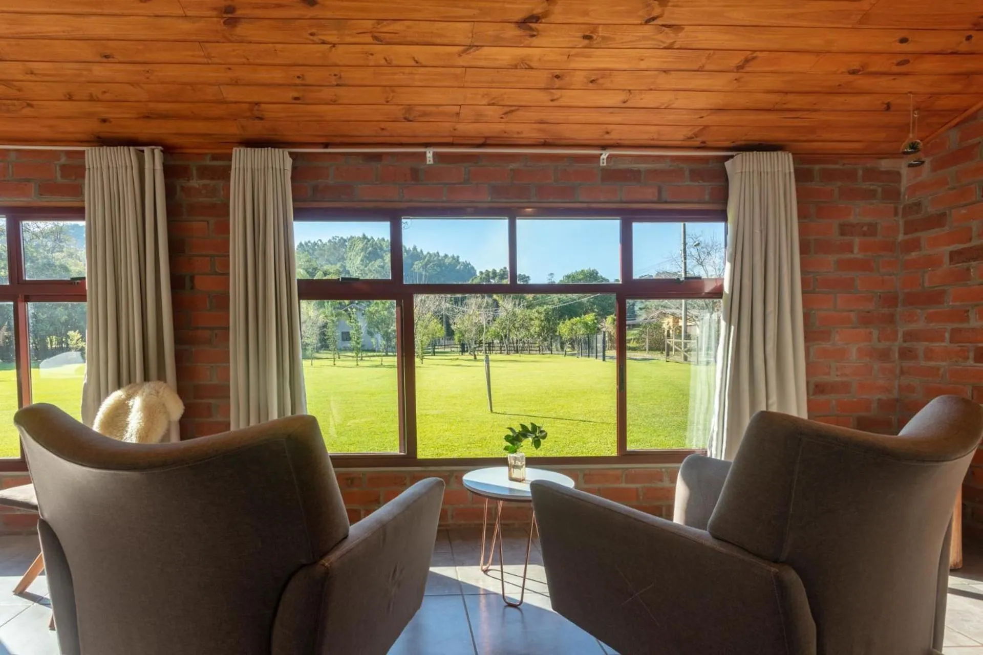 Cabana no Campo Caminho do Salto Ventoso