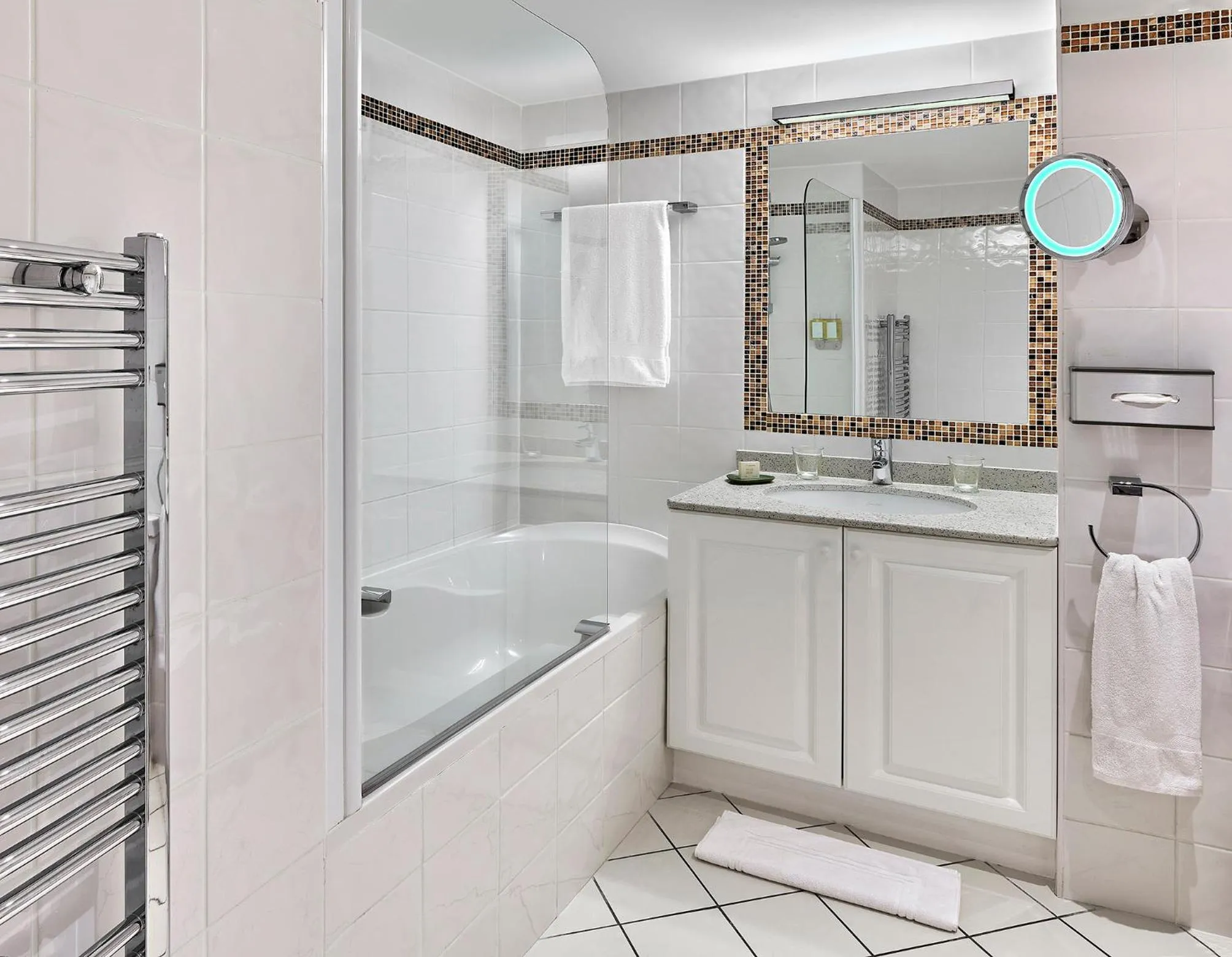 Shower in La Résidence de La Réserve