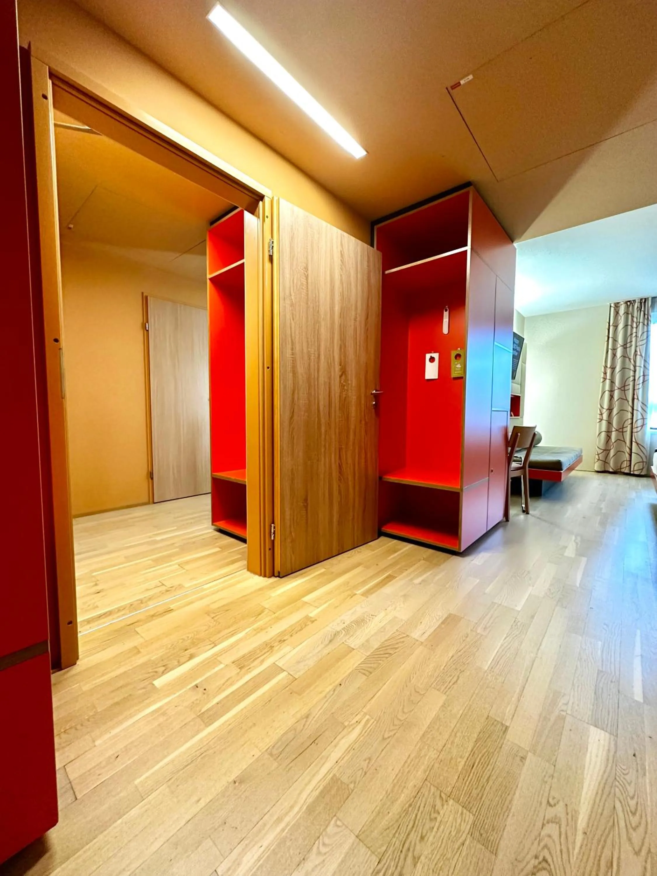 Photo of the whole room in JUFA Hotel Wien City