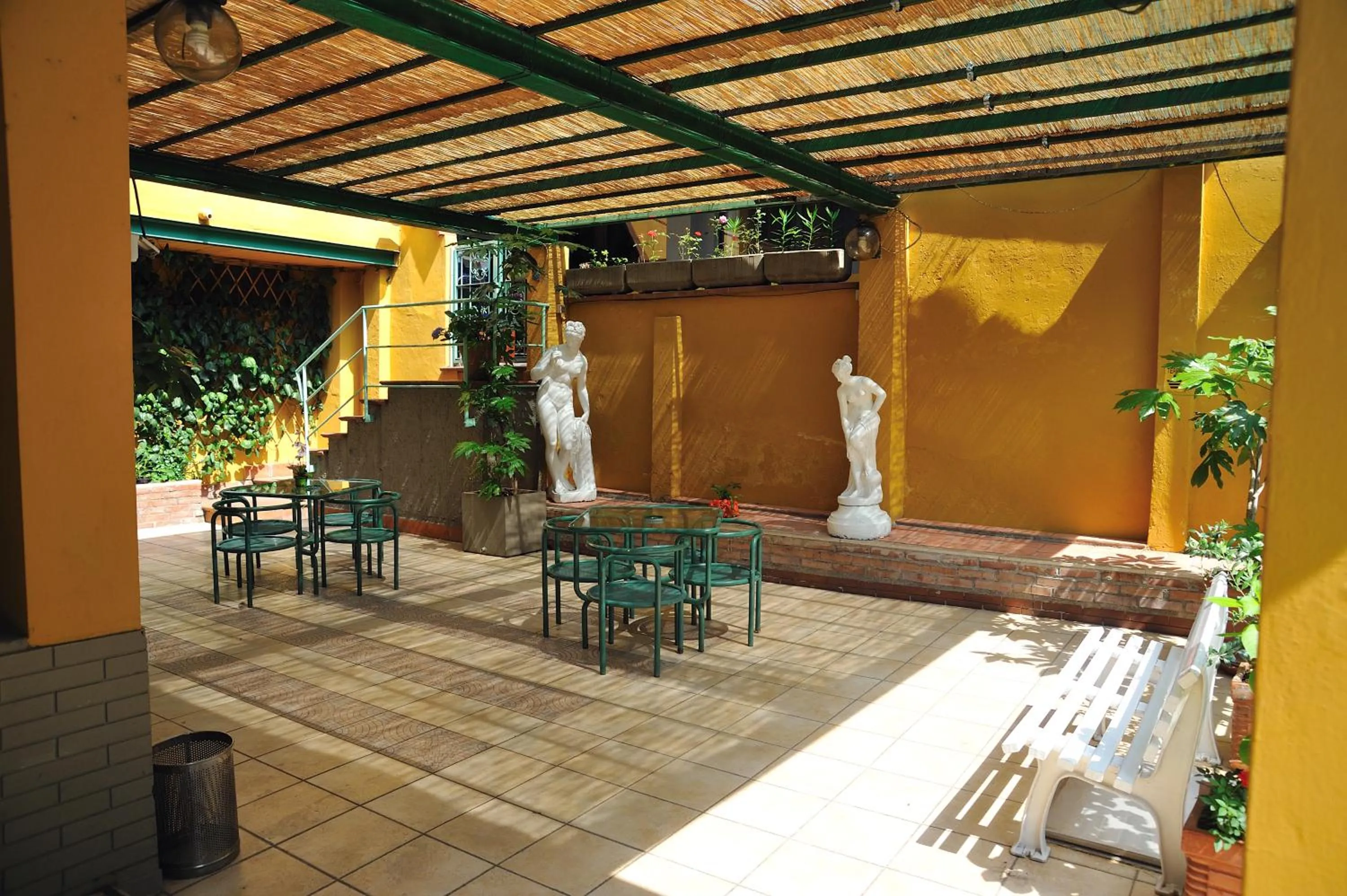 Garden in Hotel Salus