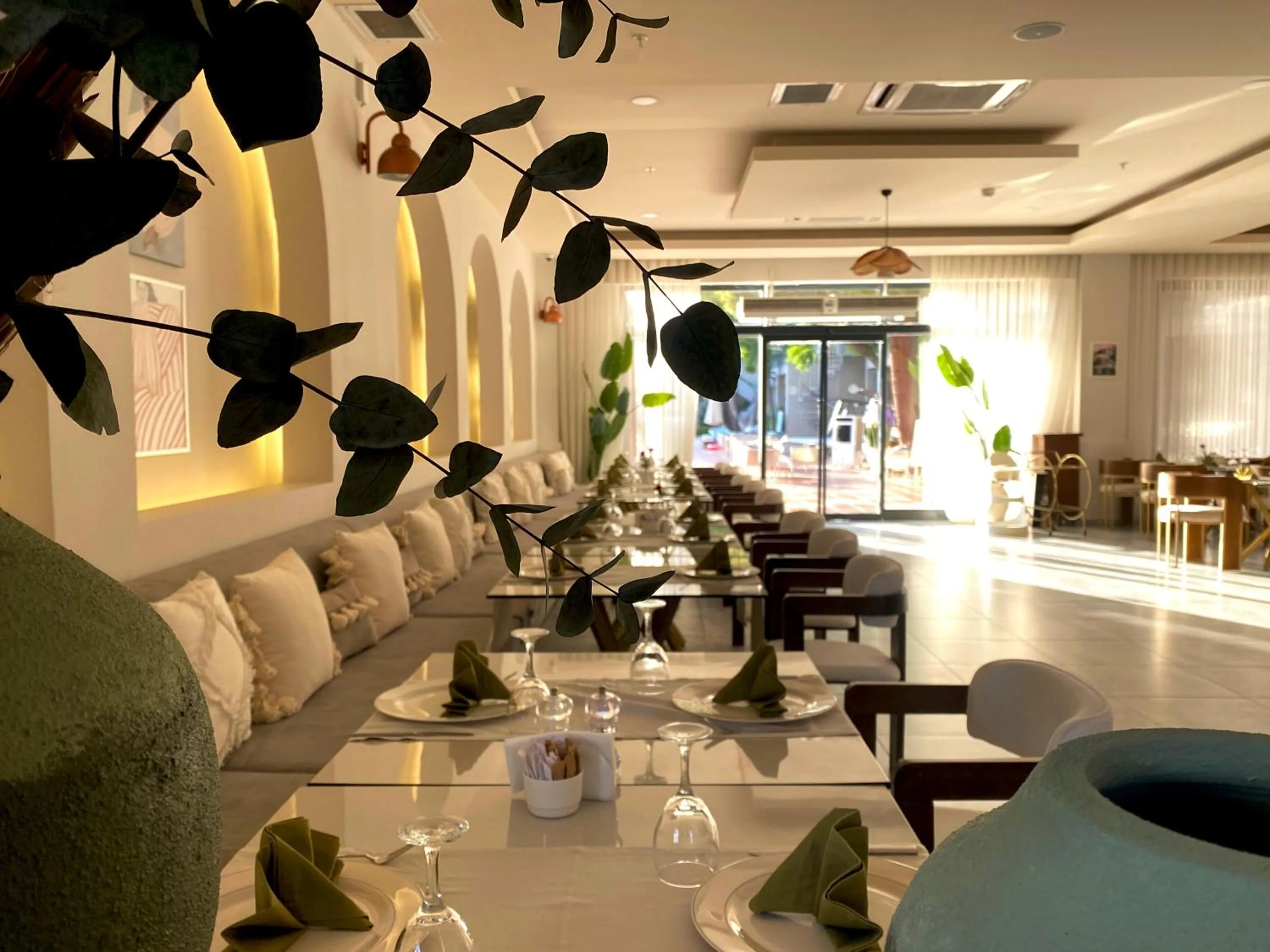 Restaurant/places to eat in Club Hotel Turan Prince World - Kids Concept