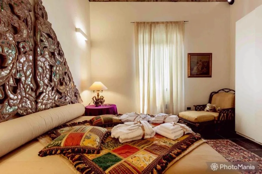 Bed in Borgo Antico XIX sec.