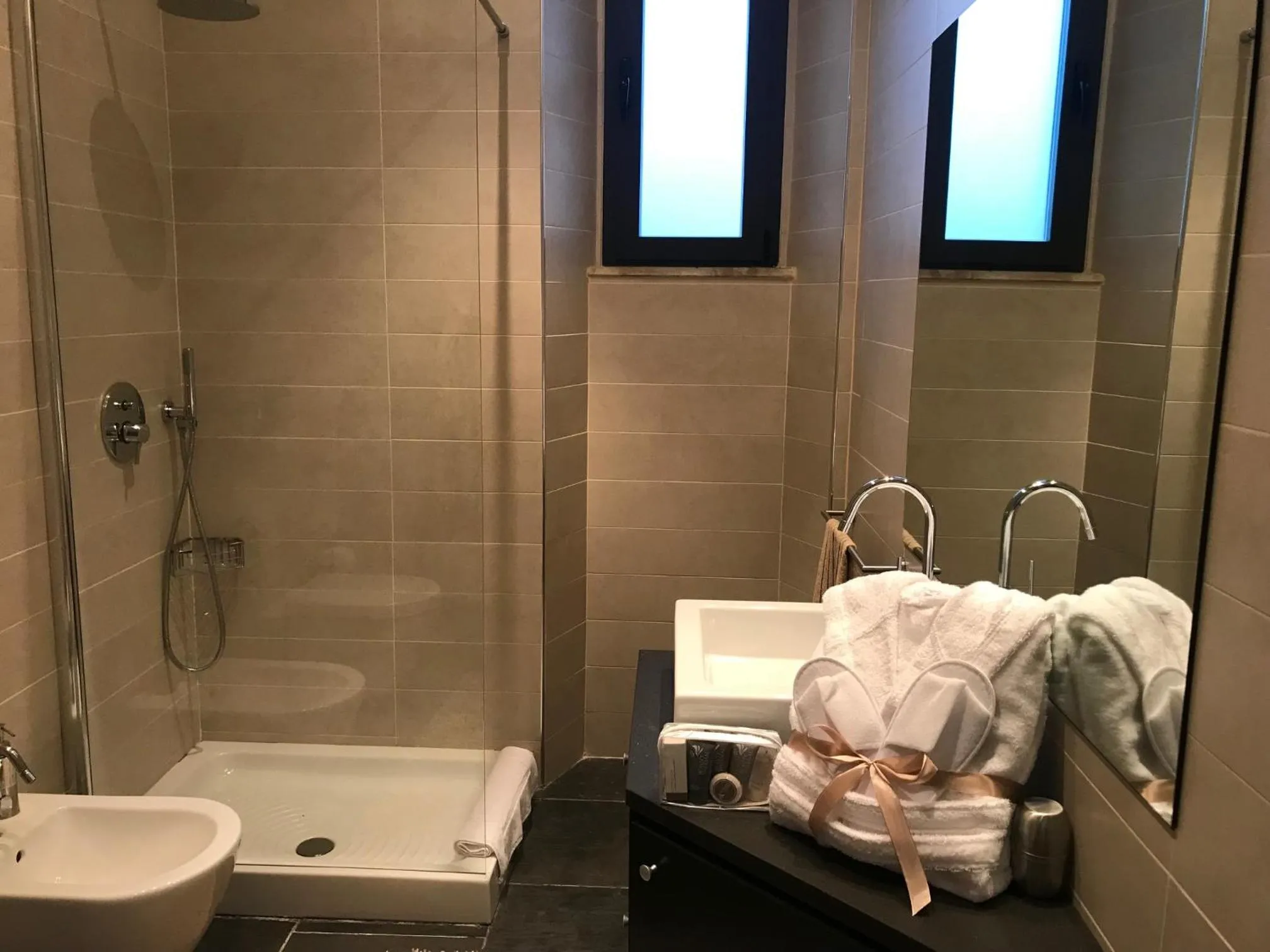 Shower in Borgo Antico XIX sec.