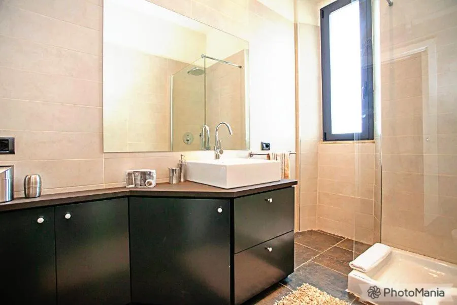 Bathroom in Borgo Antico XIX sec.