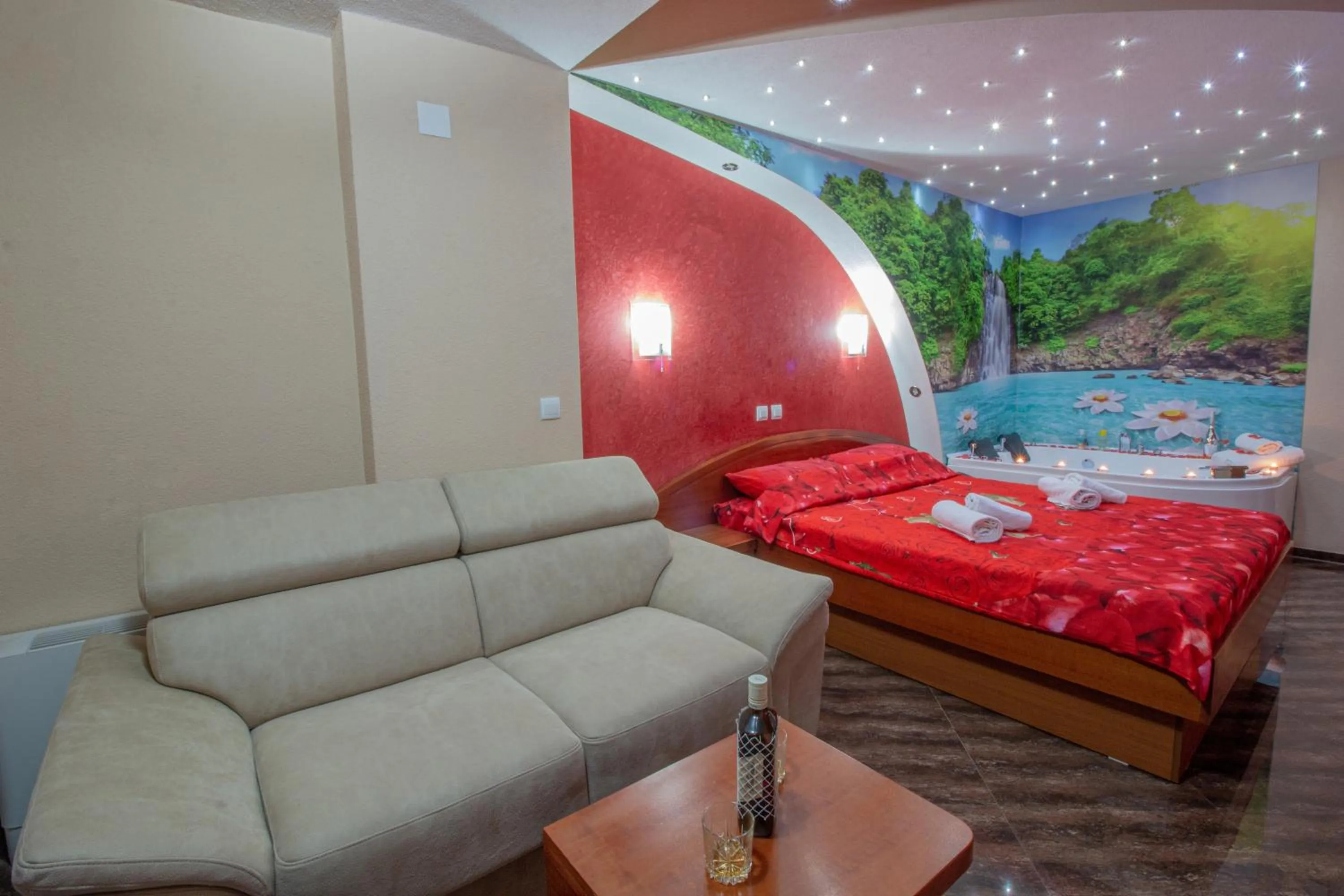 Seating area, Bed in Villa Dislievski