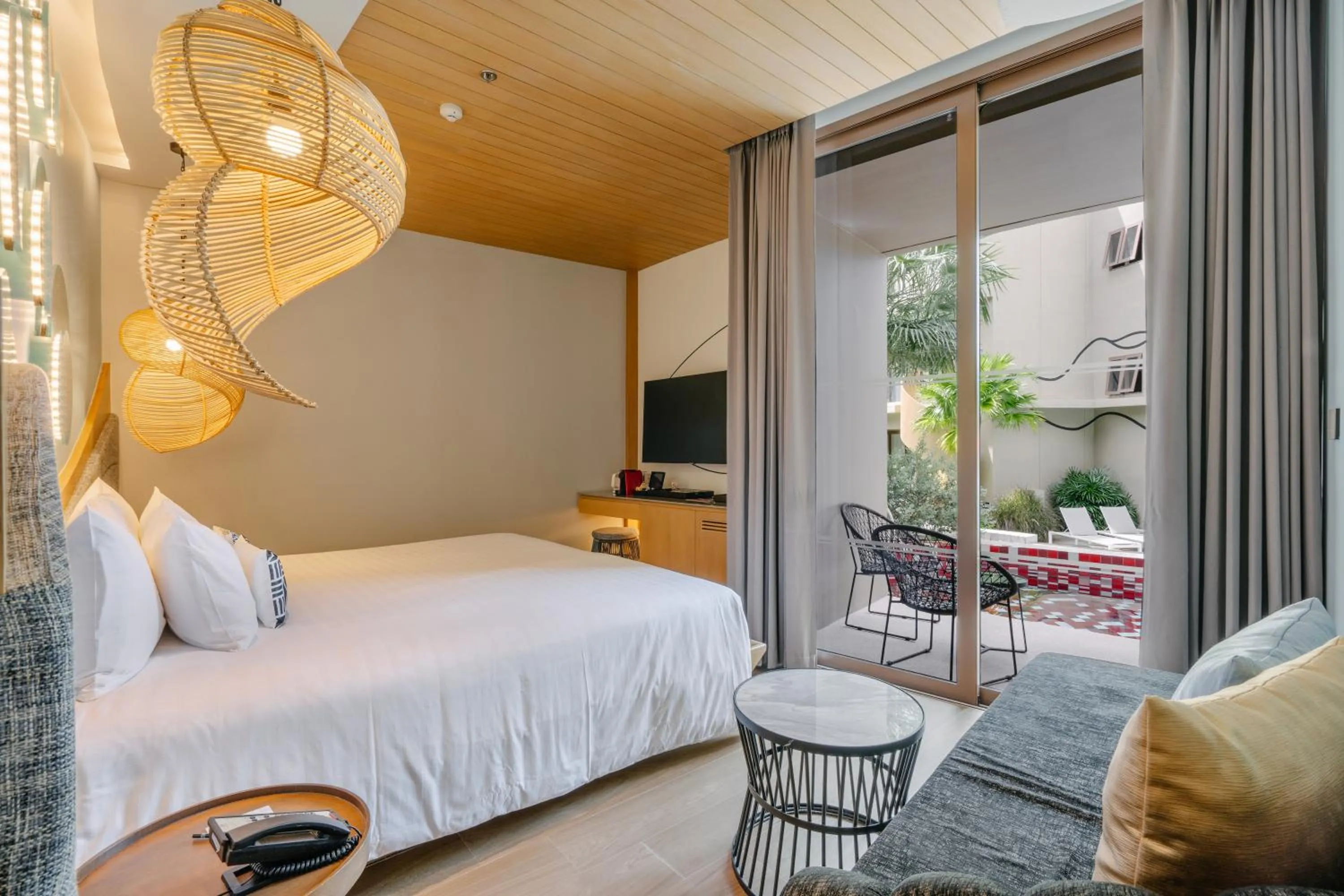 Bedroom, Bed in Metadee Concept Hotel