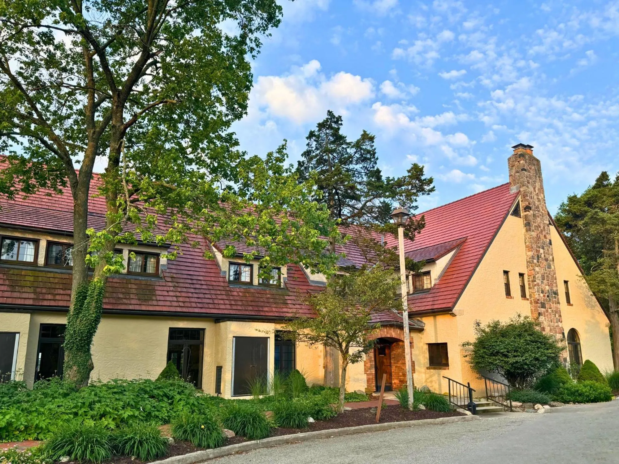Property building in Potawatomi Inn & Cabins