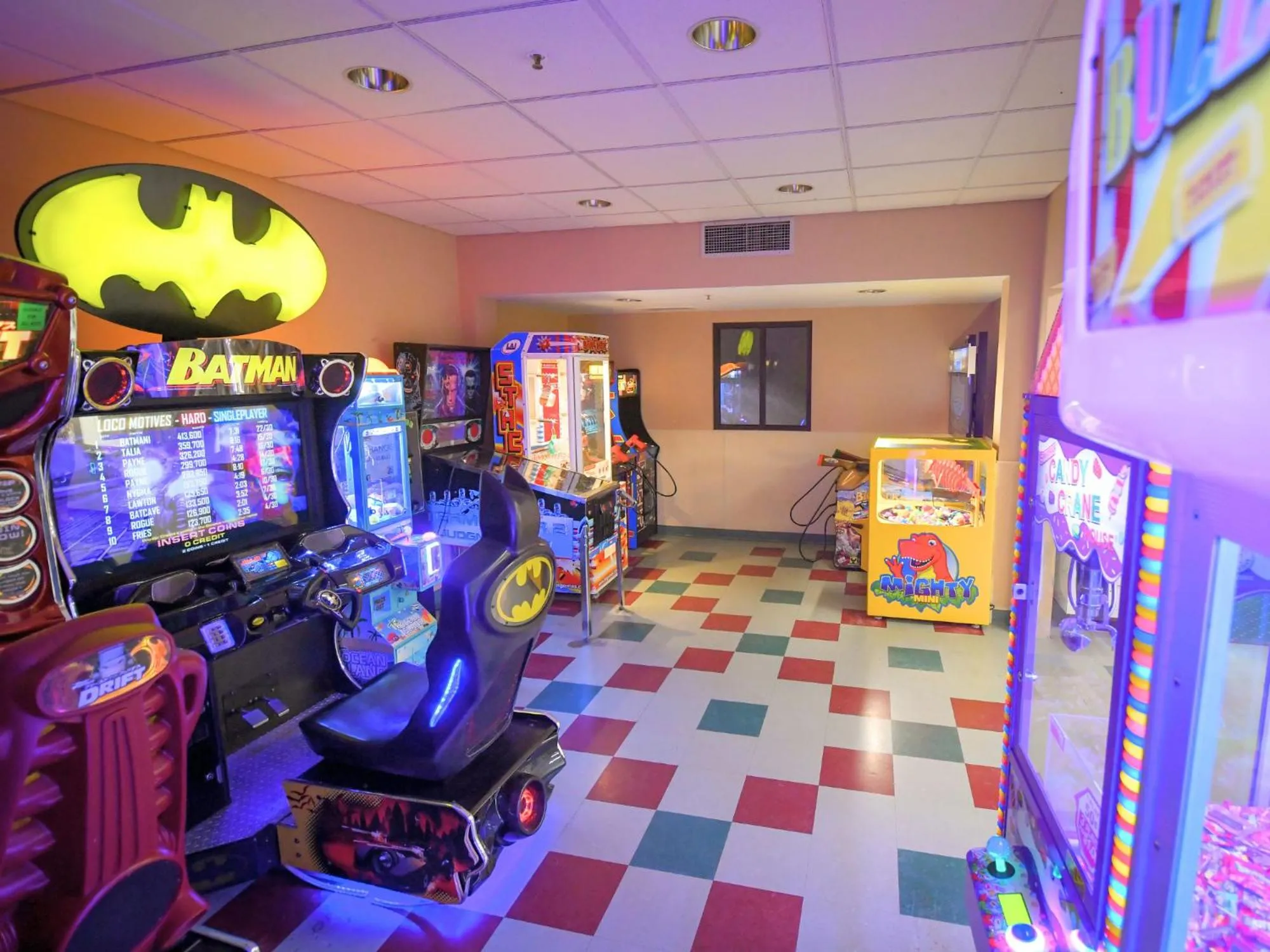 Game Room in Potawatomi Inn & Cabins