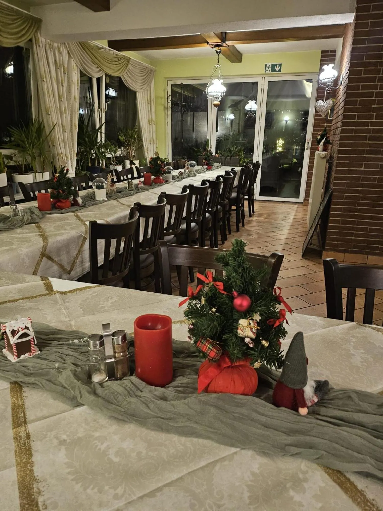 Restaurant/places to eat in Landhotel "Zum ersten Siedler"